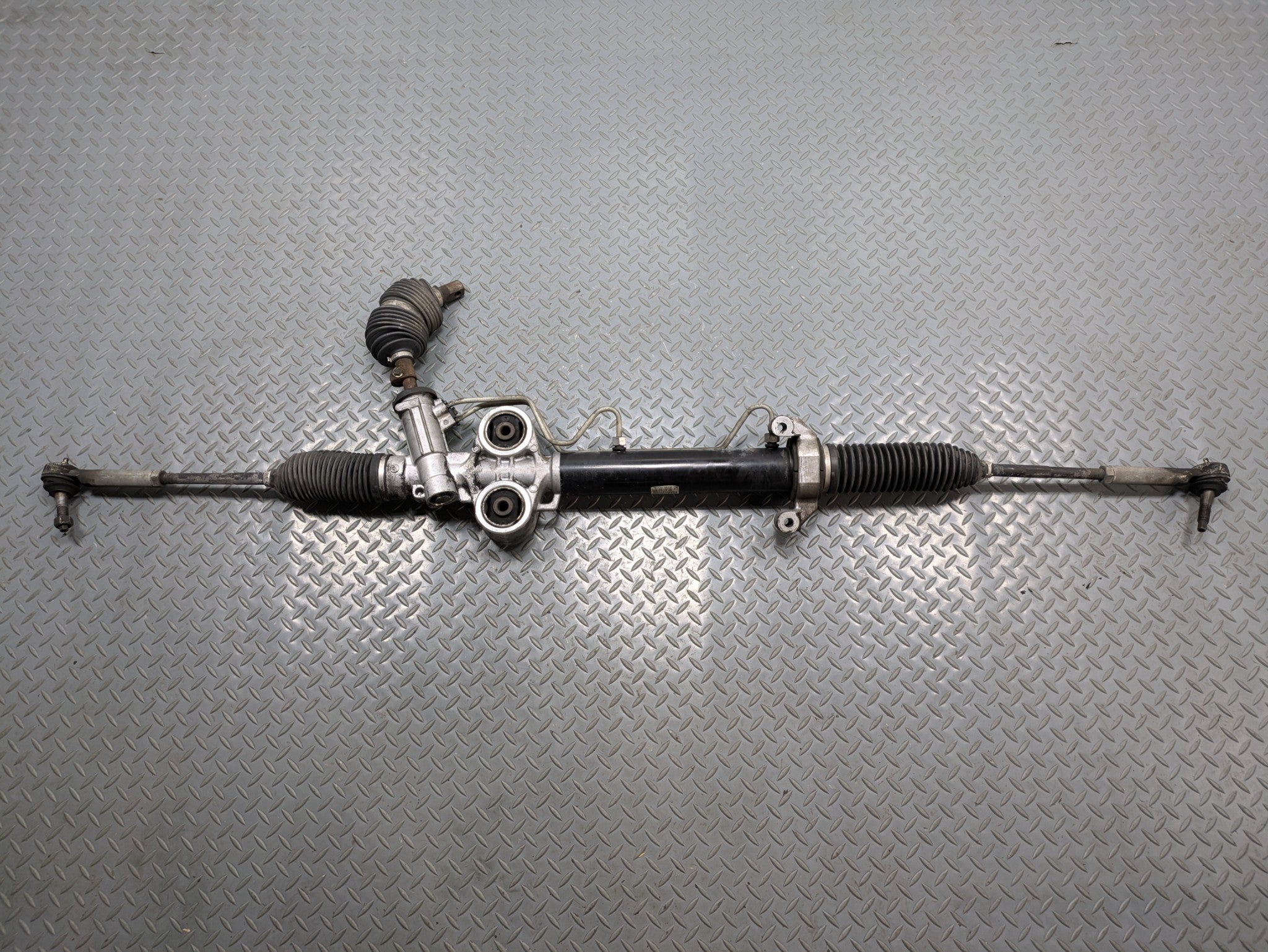 10 - 14 OEM CADILLAC ESCALADE ESV POWER STEERING GEAR RACK AND PINION ASSEMBLY