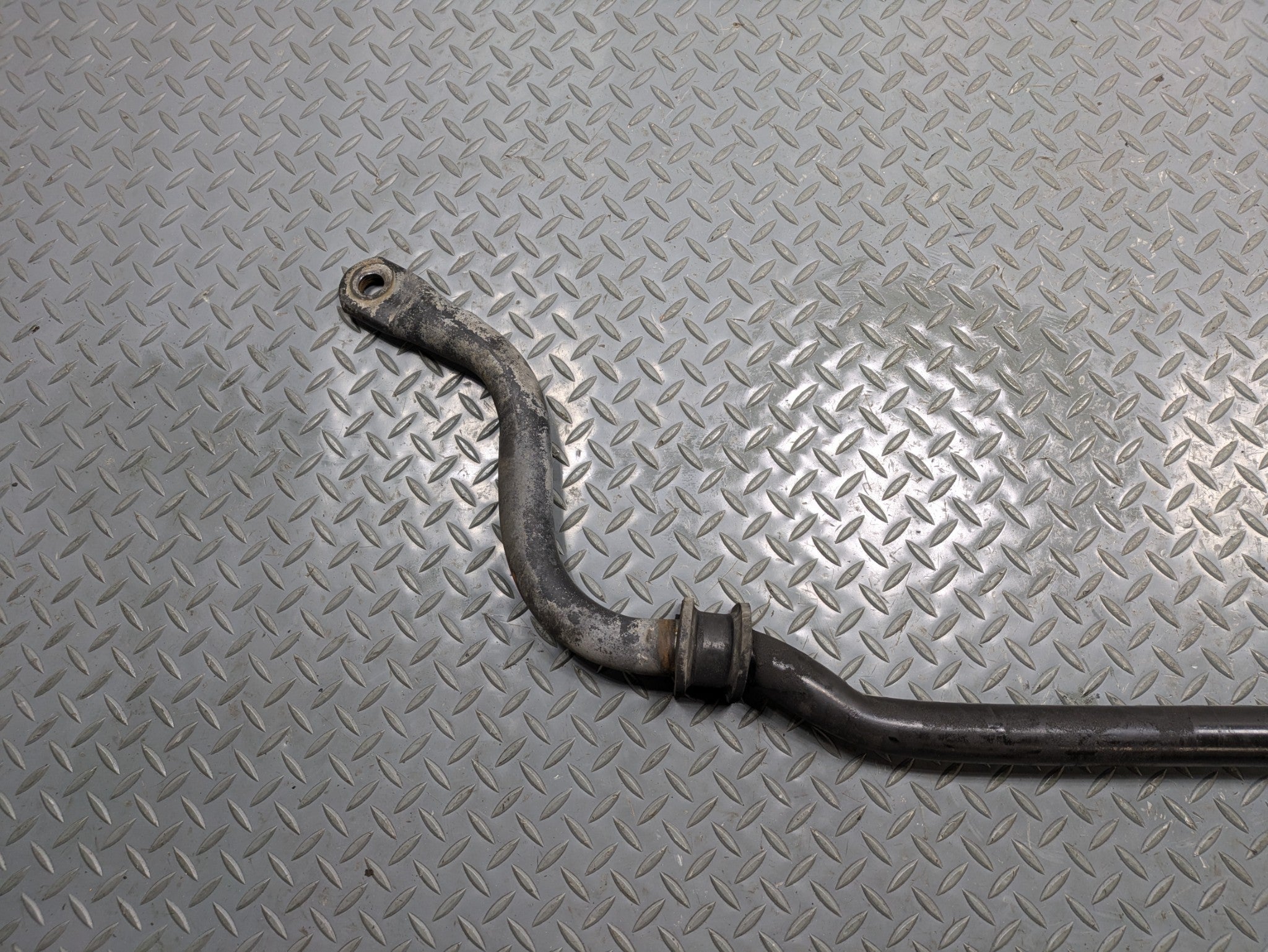 10 - 14 OEM CADILLAC ESCALADE ESV FRONT STABILIZER SUSPENSION ANTI ROLL SWAY BAR