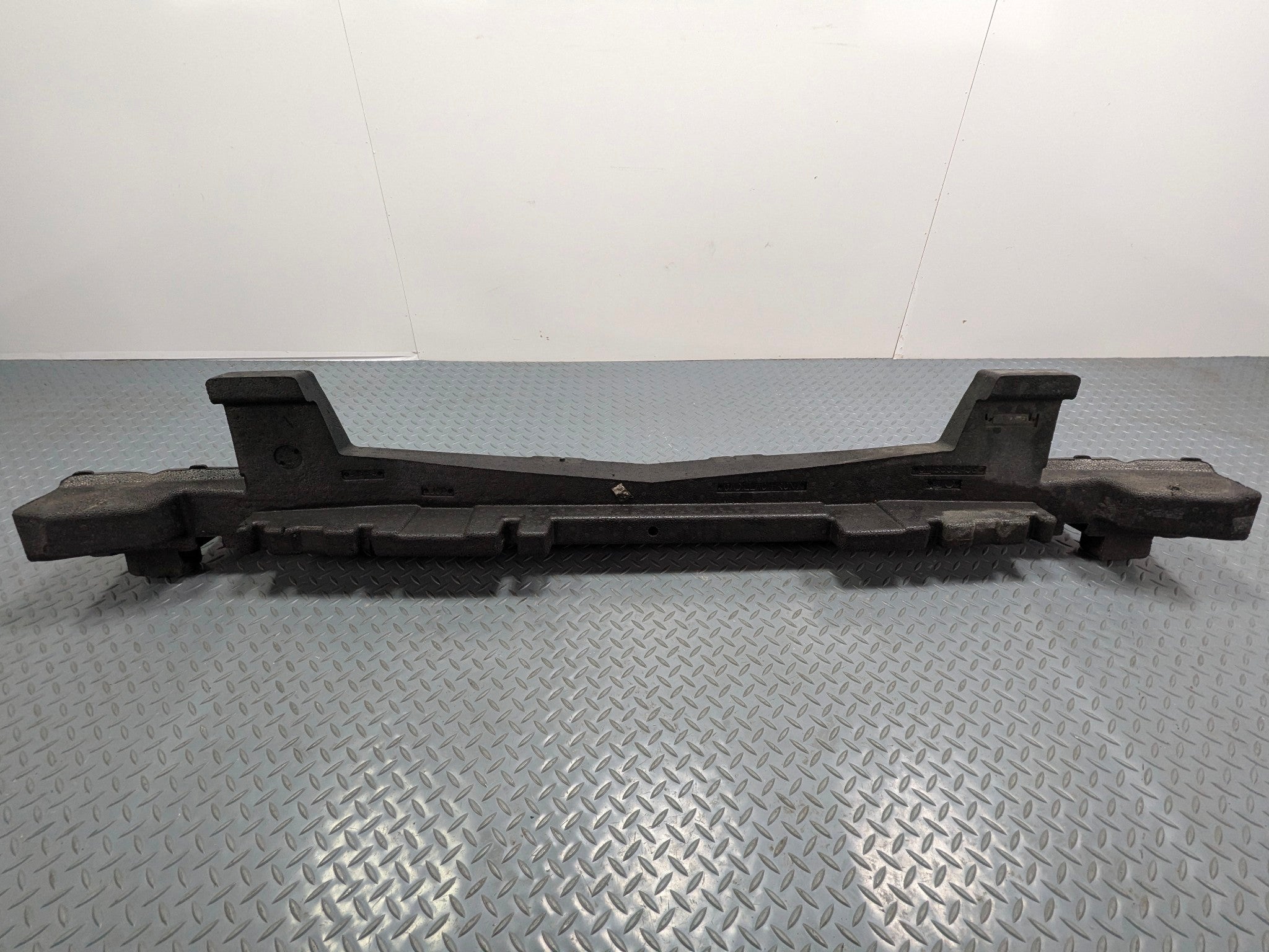 10 - 14 OEM CADILLAC ESCALADE ESV FRONT BUMPER FOAM IMPACT ABSORBER FITS