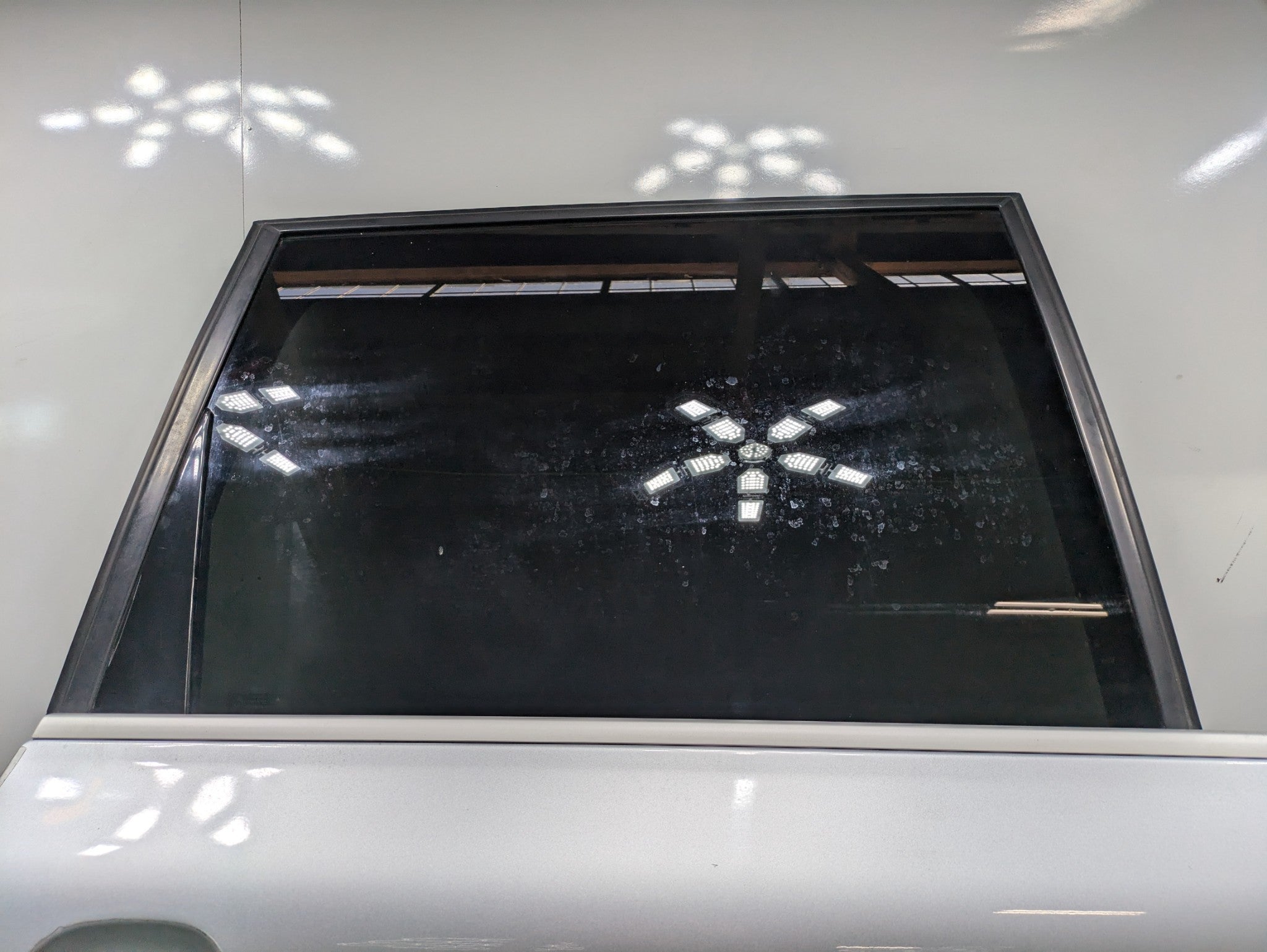 08 - 10 OEM PORSCHE CAYENNE REAR RIGHT PASSENGER SIDE DOOR SHELL PANEL ASSEMBLY