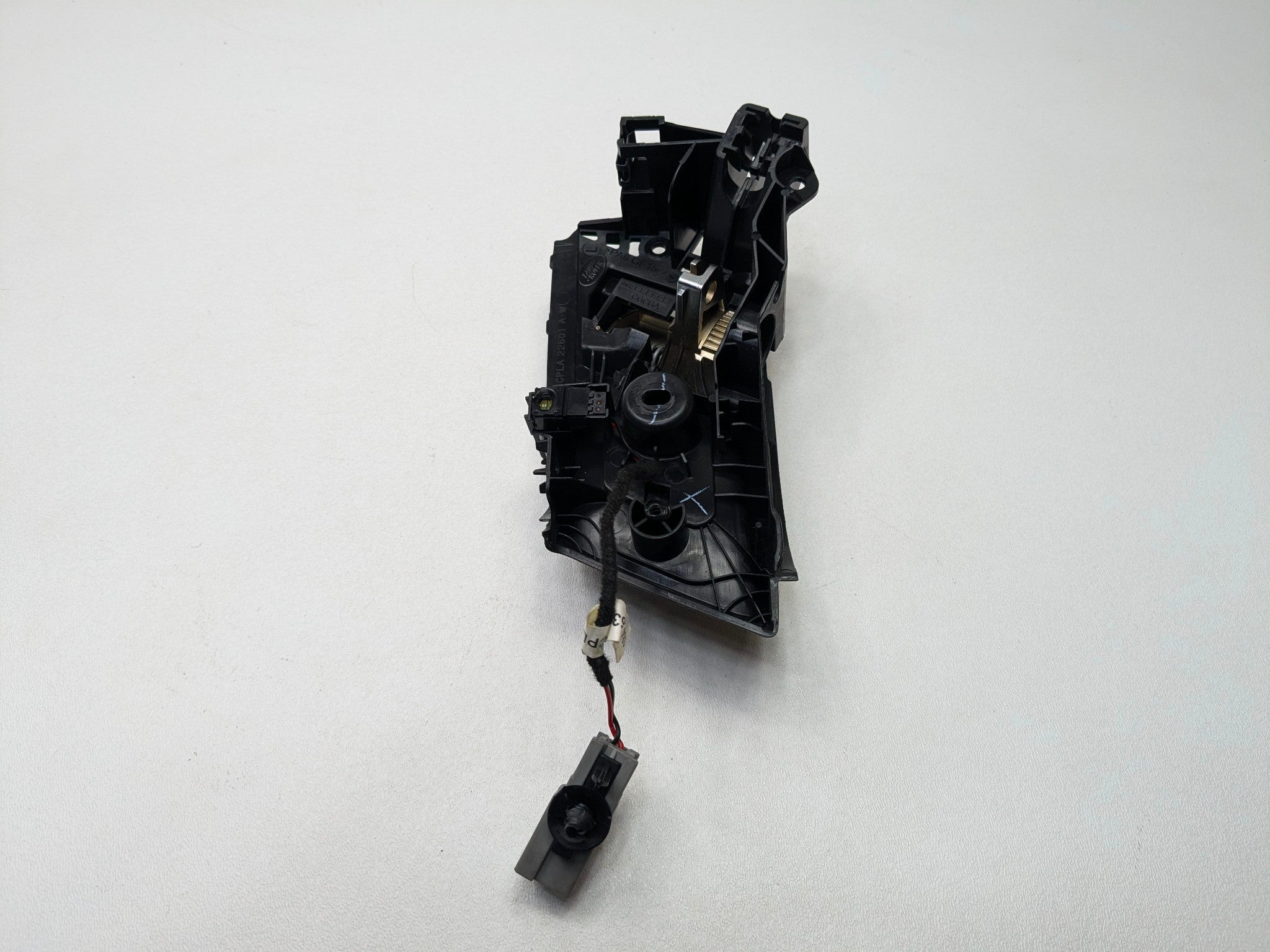 2013 - 2017 OEM LAND ROVER RANGE ROVER REAR LEFT SIDE INTERIOR DOOR HANDLE