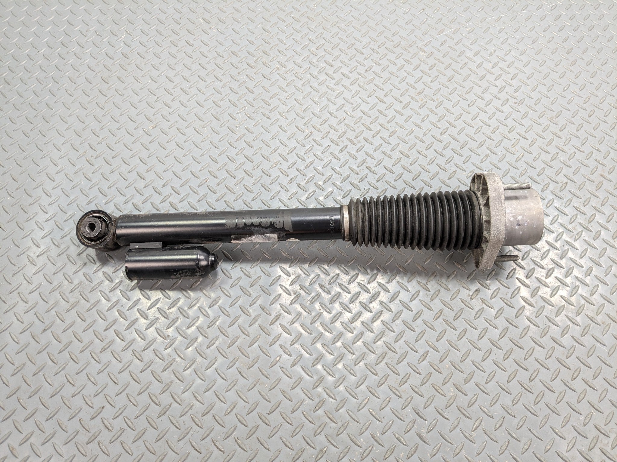 2013 - 2017 OEM LAND ROVER RANGE ROVER REAR LEFT AIR SUSPENSION SHOCK STRUT