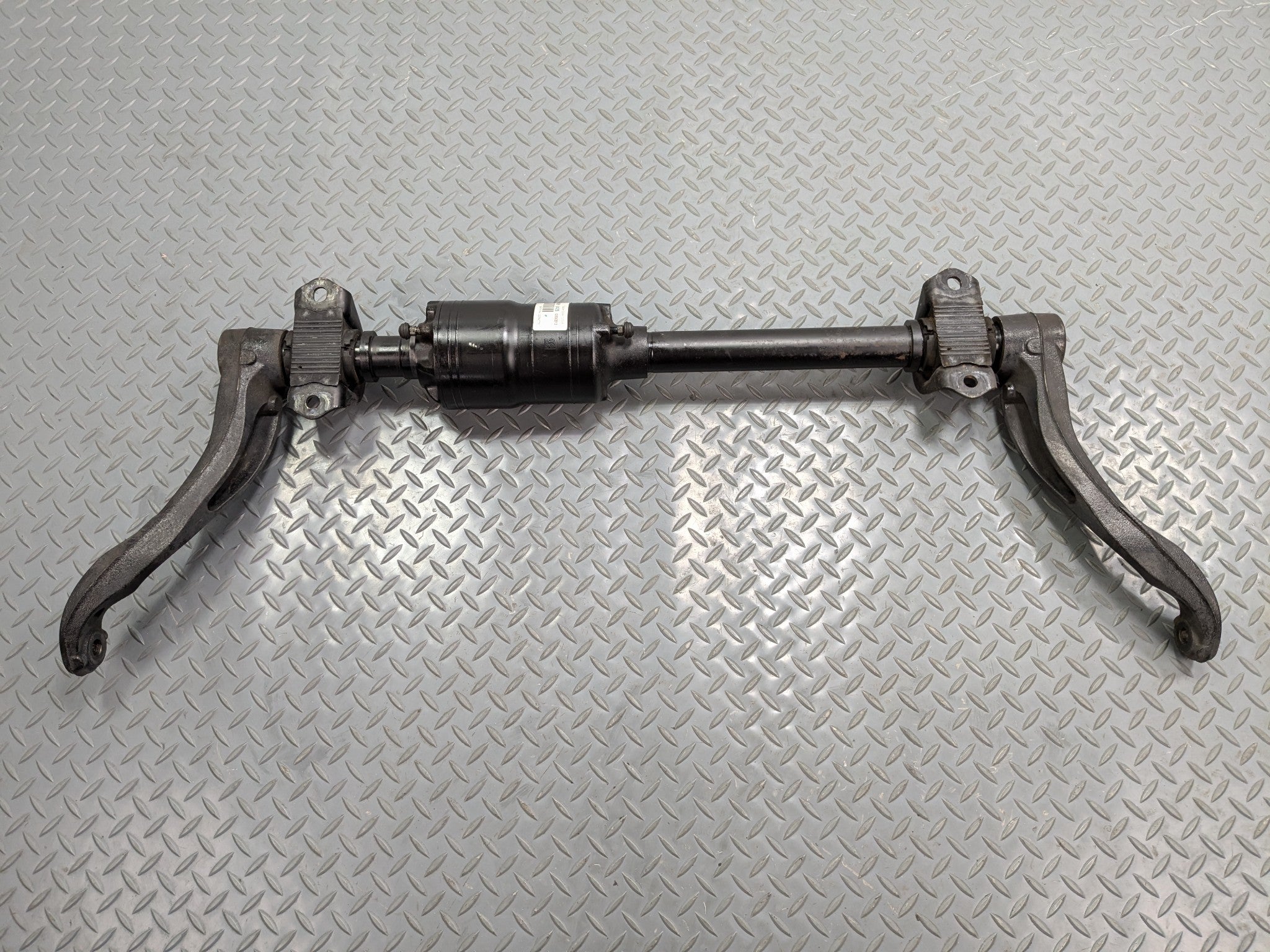 2013 - 2017 OEM LAND ROVER RANGE ROVER REAR ARC ANTI ROLL STABILIZER SWAY BAR