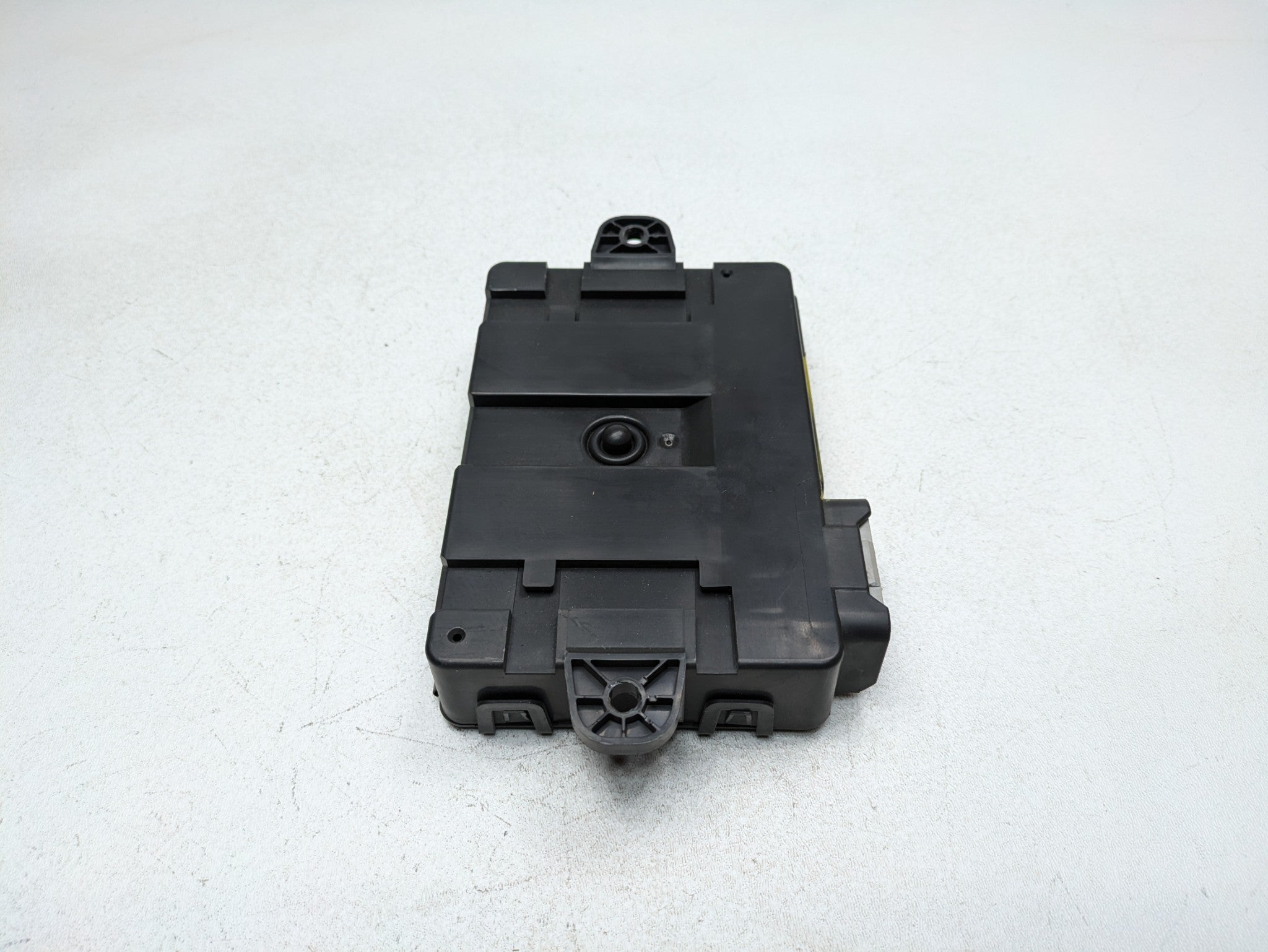 2013 - 2017 OEM LAND ROVER RANGE ROVER ANTI THEFT LOCKING KEYLESS ENTRY MODULE