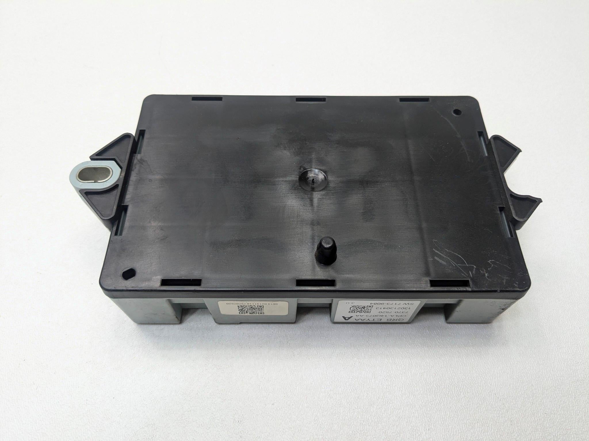 2013 - 2017 OEM LAND ROVER RANGE ROVER INTERIOR CABIN JUNCTION FUSE BOX ASSEMBLY