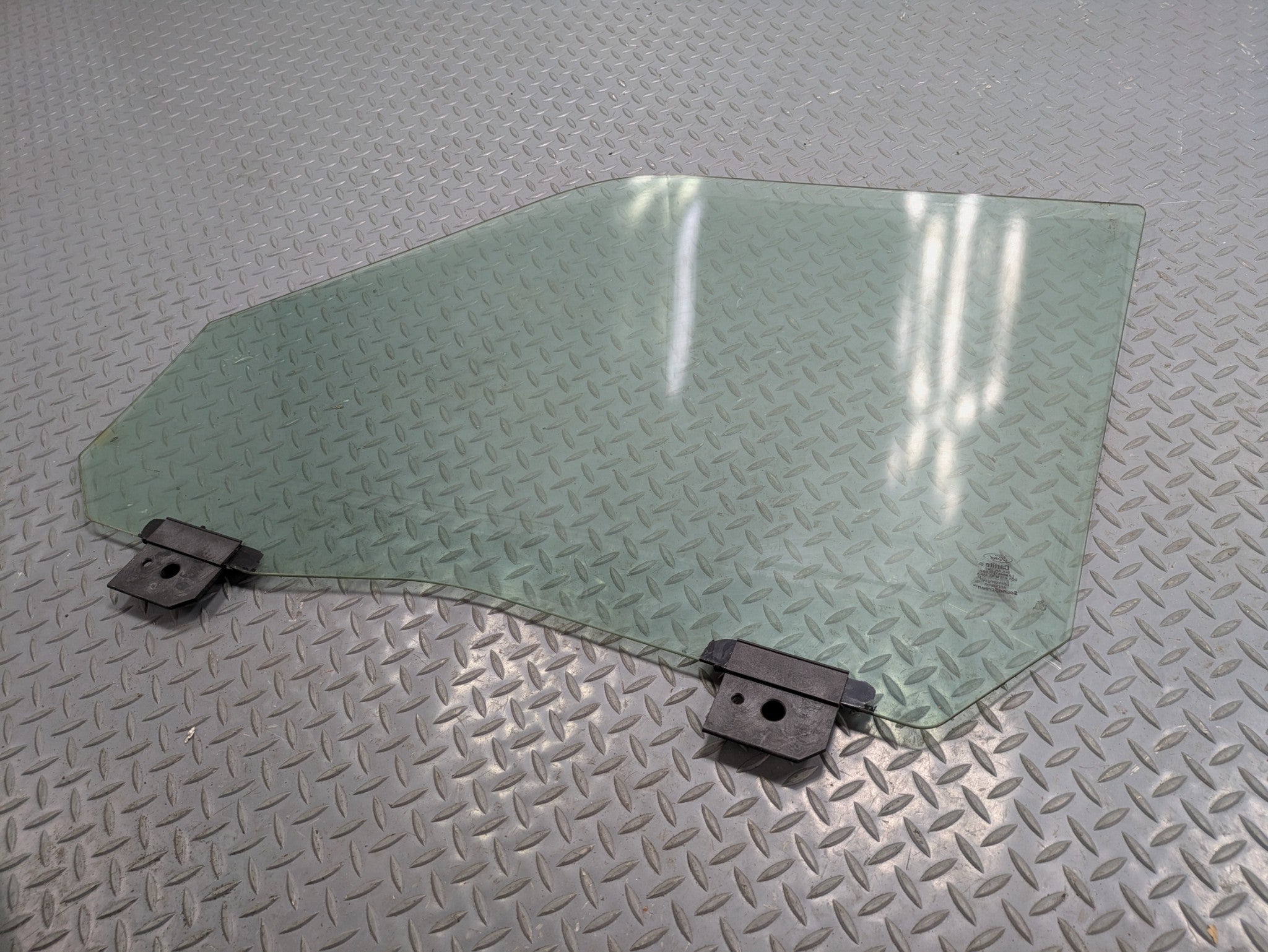 2009 - 2012 OEM FORD FLEX FRONT RIGHT PASSENGER SIDE DOOR GLASS WINDOW