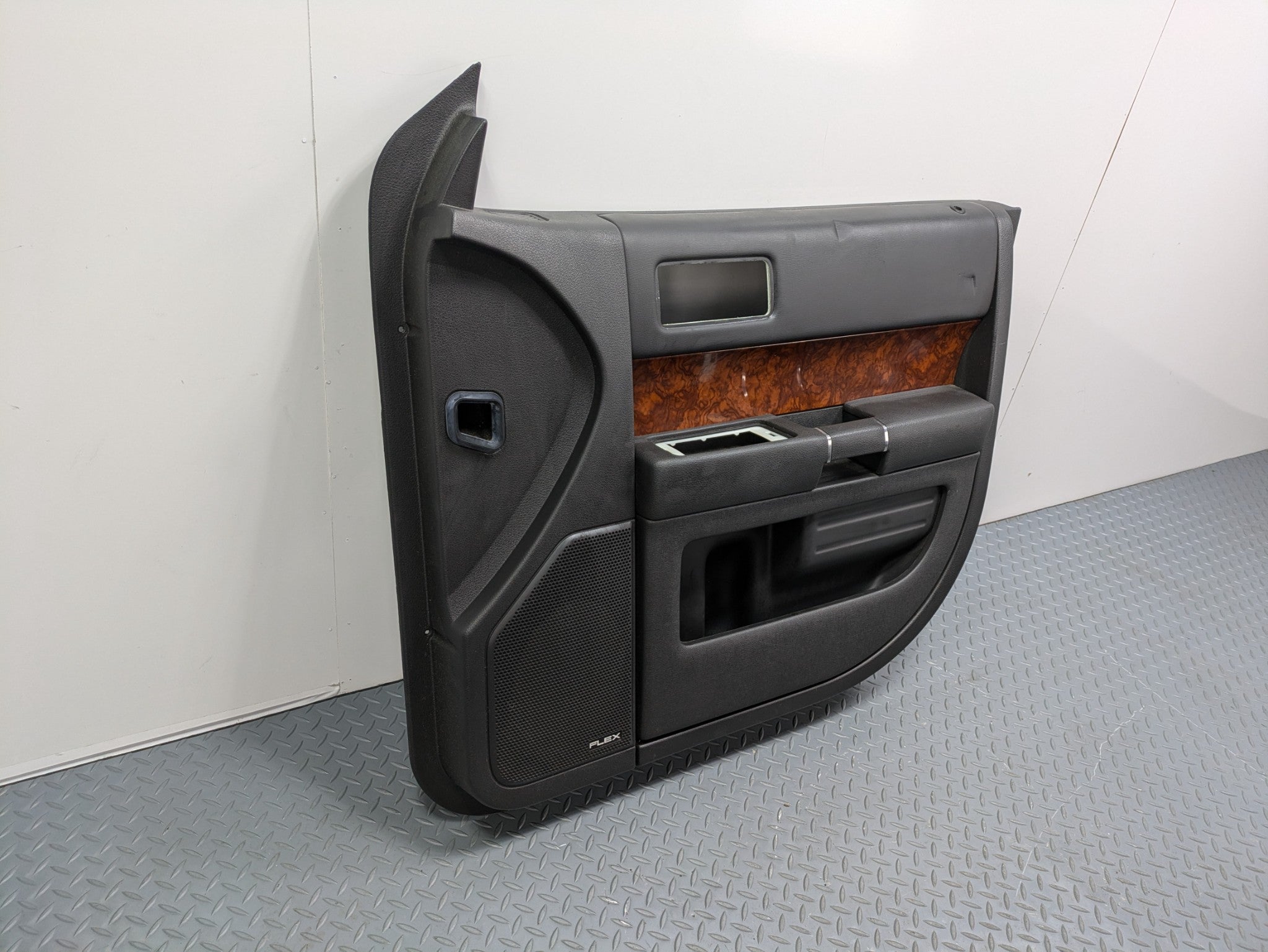 2009 - 2012 OEM FORD FLEX FRONT RIGHT PASSENGER SIDE INTERIOR DOOR TRIM PANEL