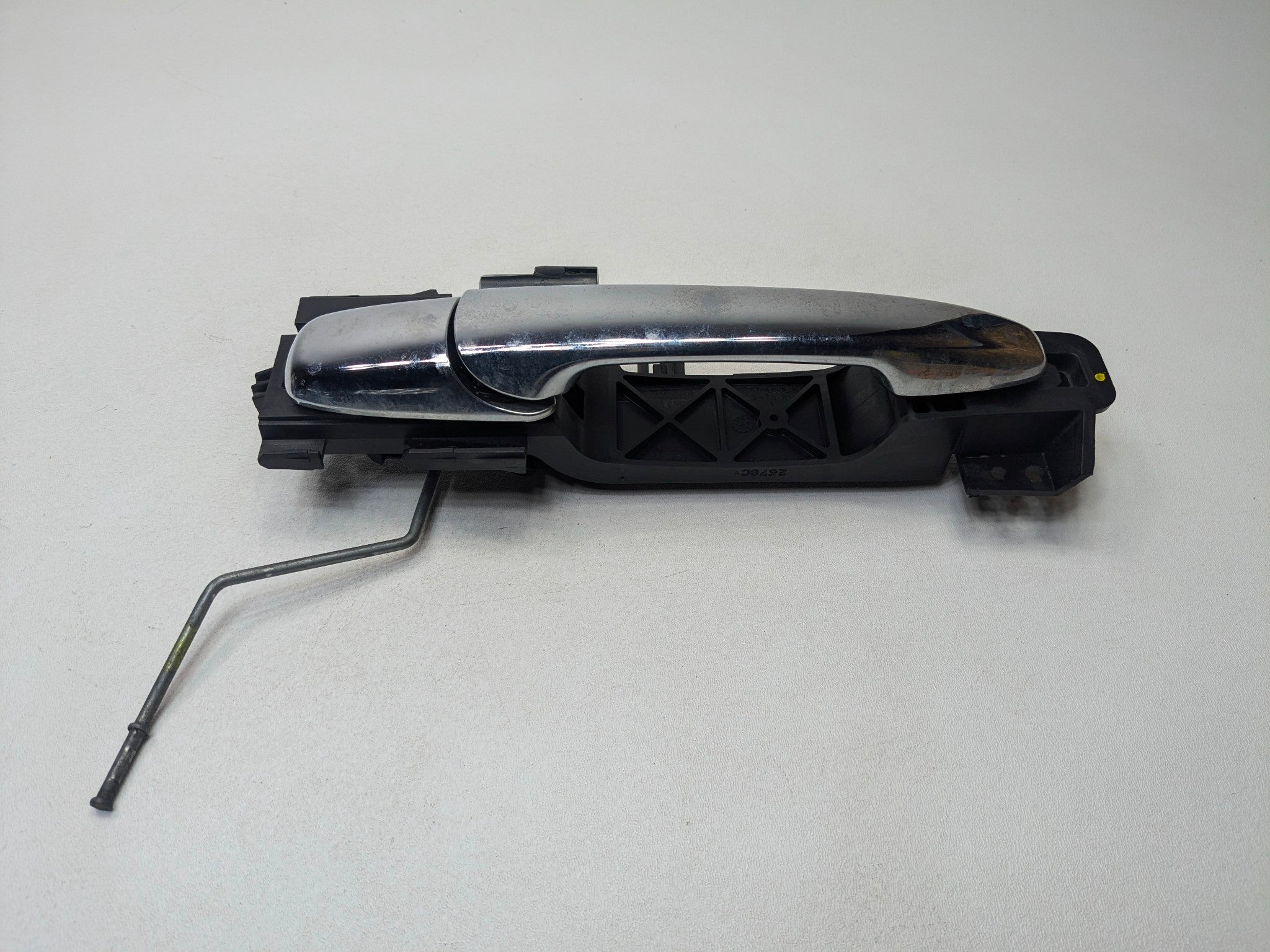 2009 - 2012 OEM FORD FLEX FRONT RIGHT PASSENGER SIDE EXTERIOR DOOR HANDLE CHROME