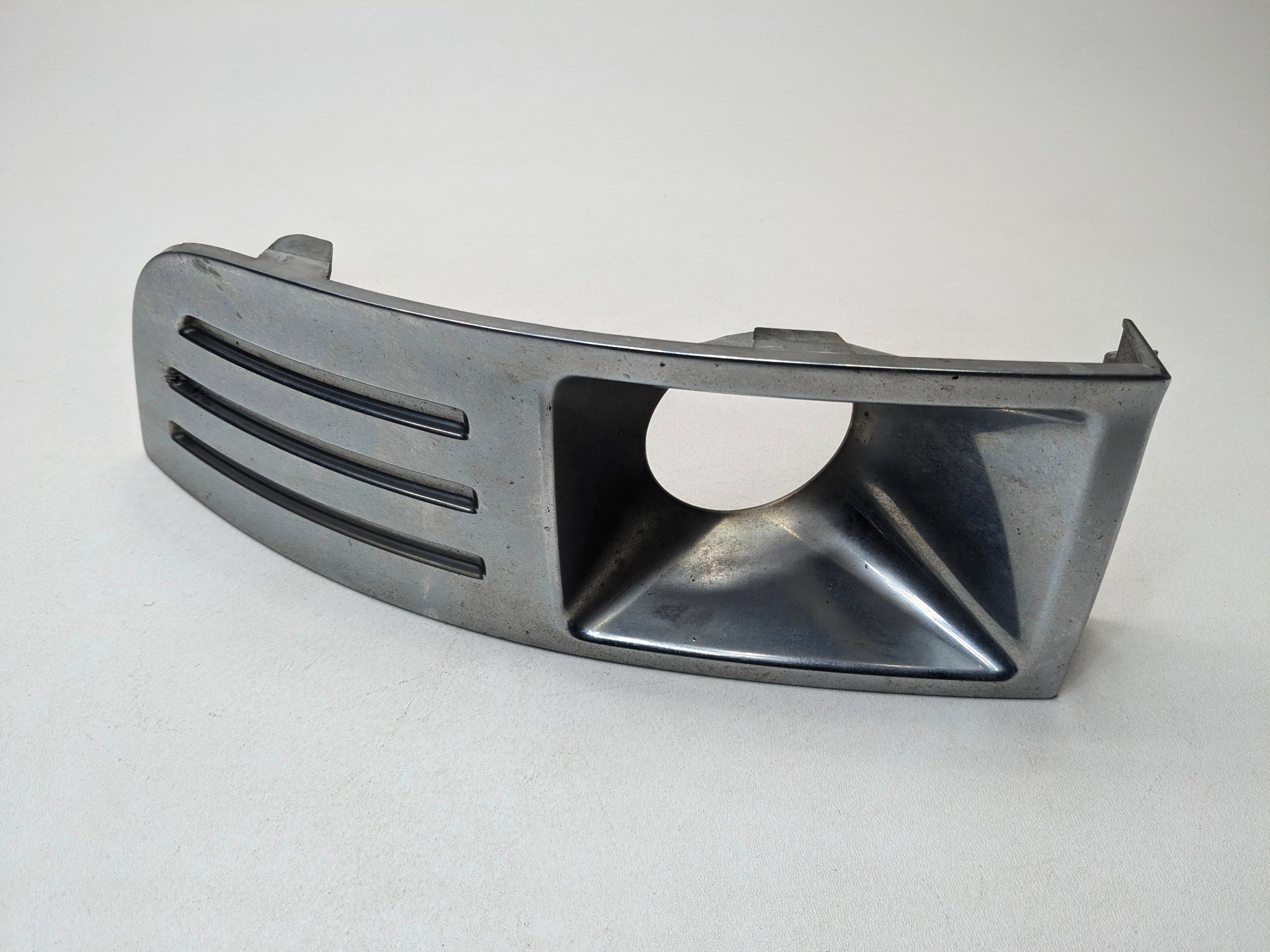 2009 - 2012 OEM FORD FLEX FRONT LEFT DRIVER SIDE FOG LIGHT COVER TRIM