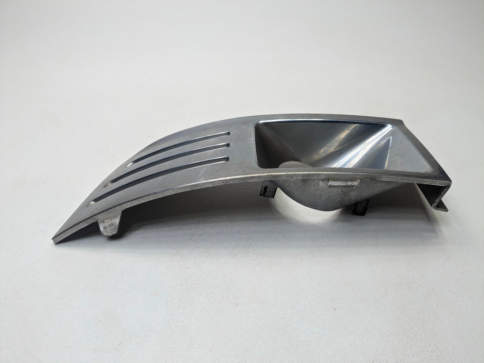 2009 - 2012 OEM FORD FLEX FRONT LEFT DRIVER SIDE FOG LIGHT COVER TRIM