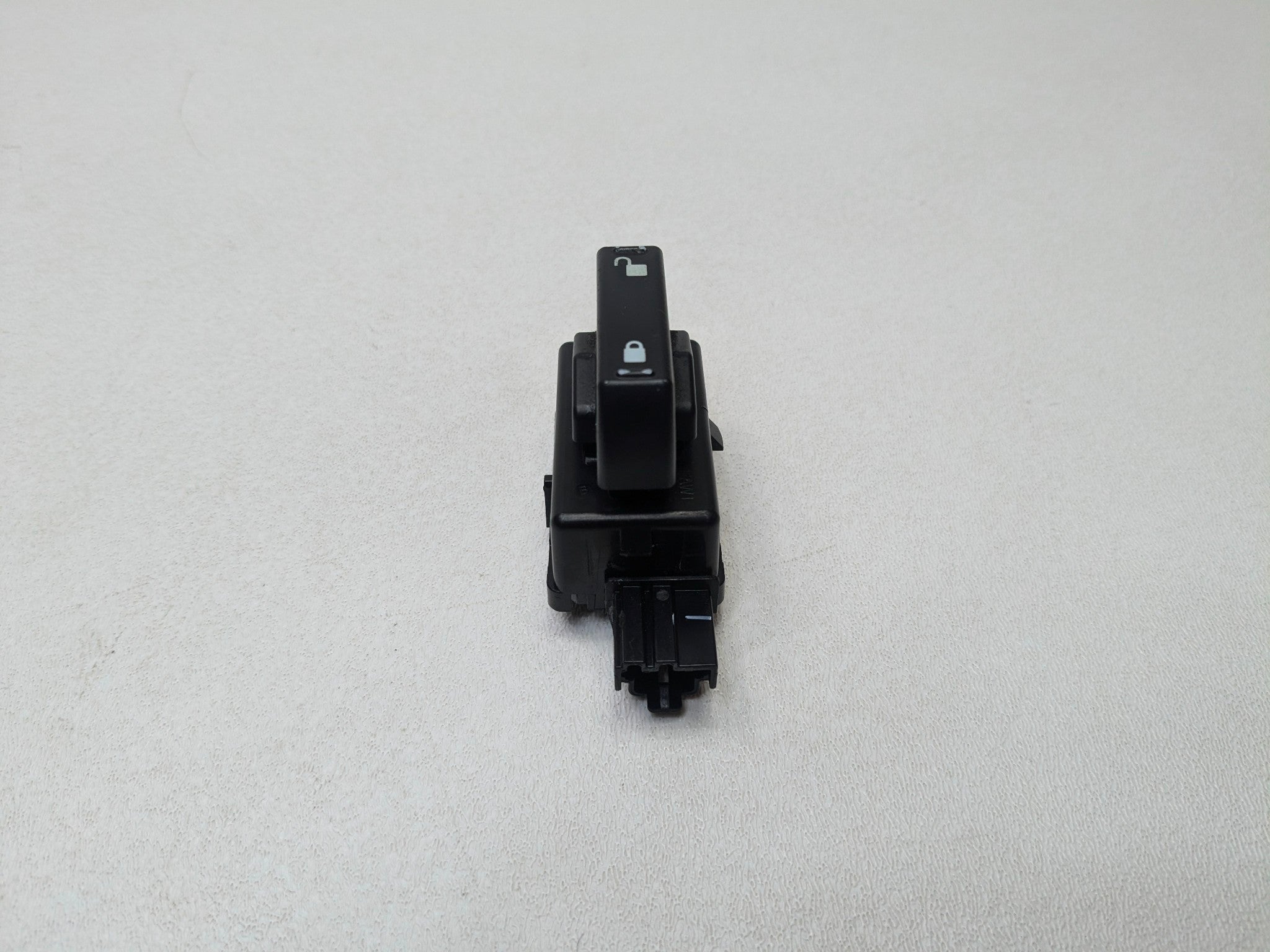 2009 - 2012 OEM FORD FLEX FRONT LEFT DRIVER SIDE DOOR LOCK CONTROL SWITCH