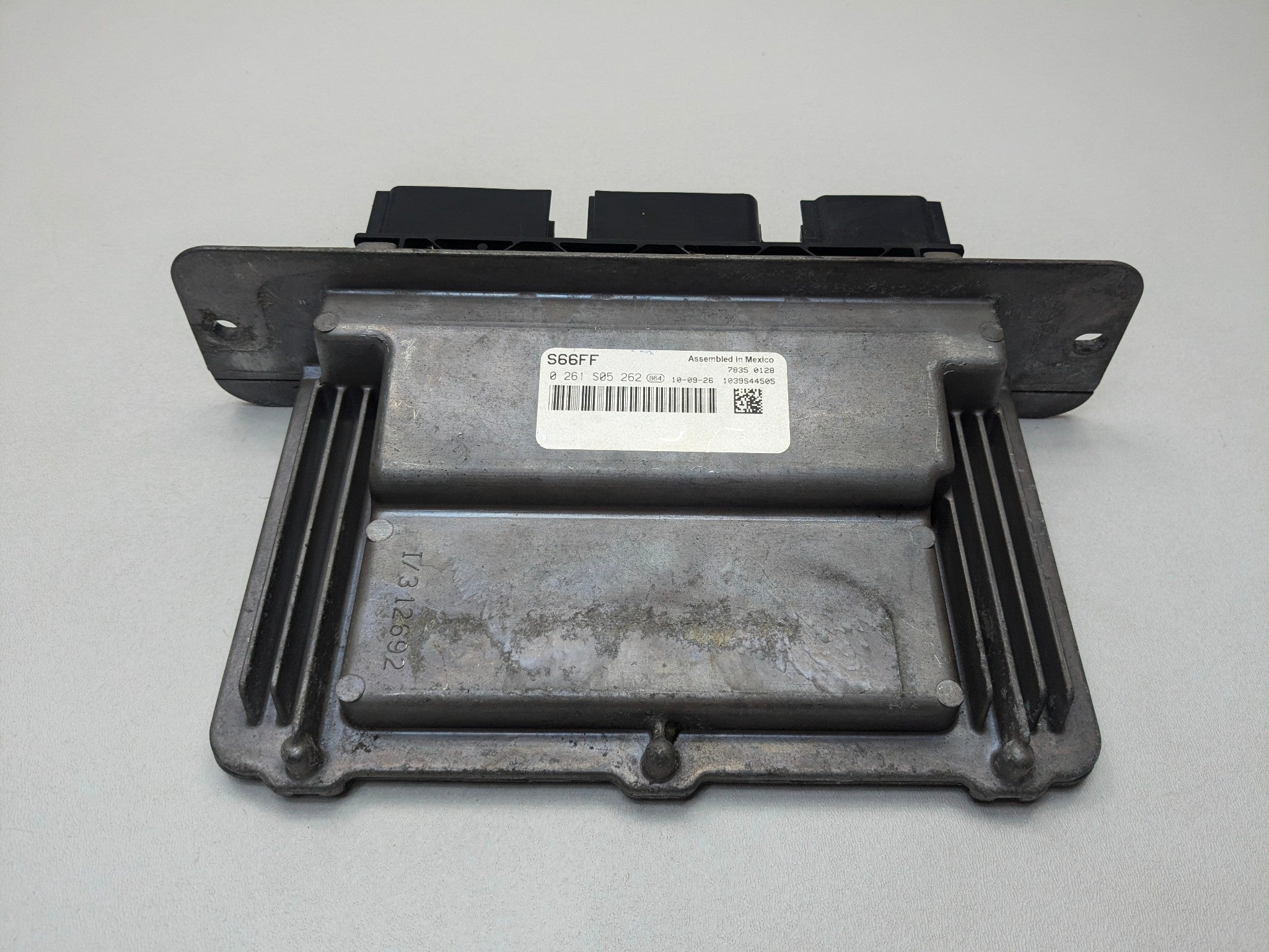 2009 - 2012 OEM FORD FLEX ENGINE COMPUTER CONTROL MODULE UNIT