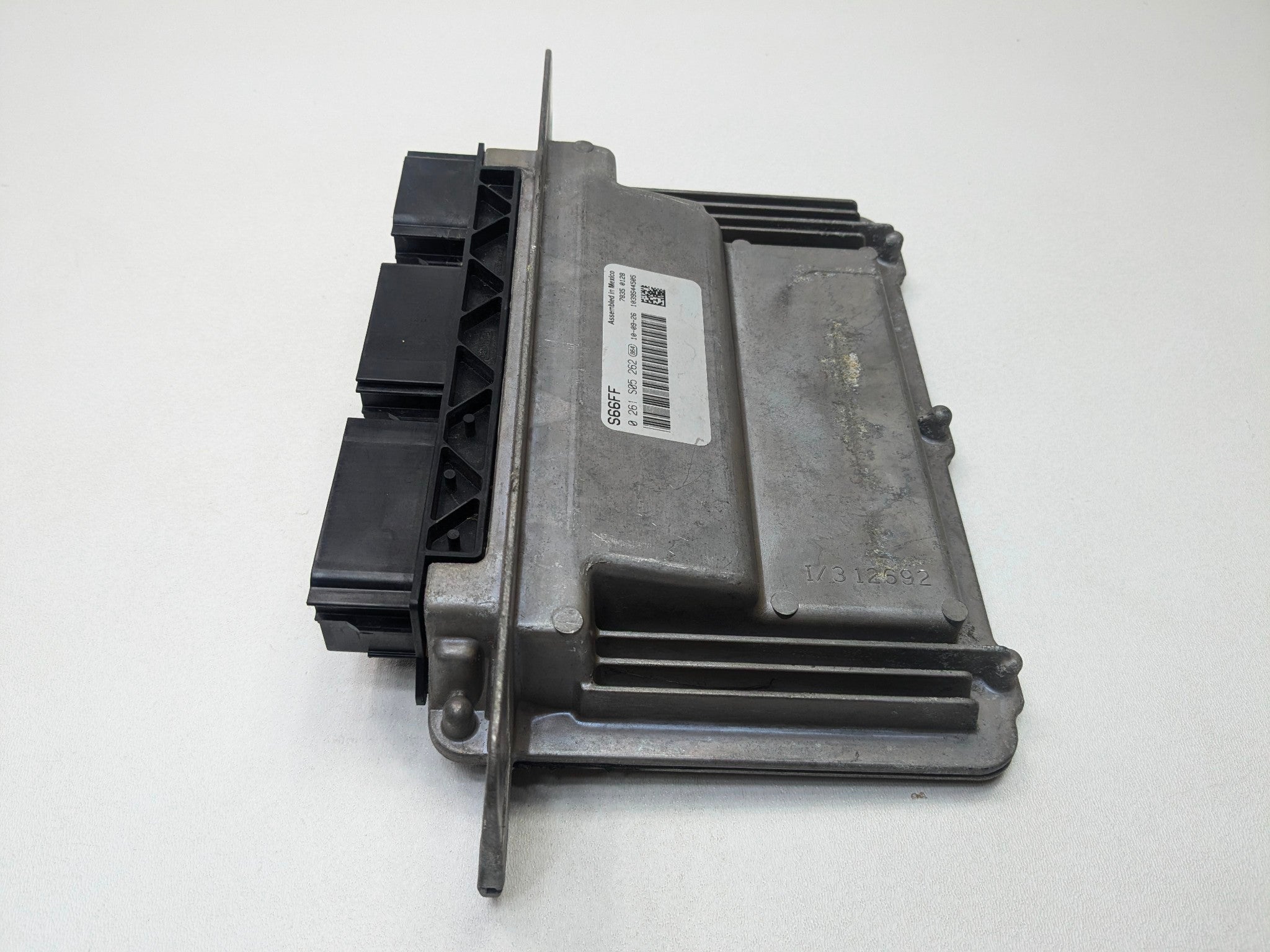2009 - 2012 OEM FORD FLEX ENGINE COMPUTER CONTROL MODULE UNIT
