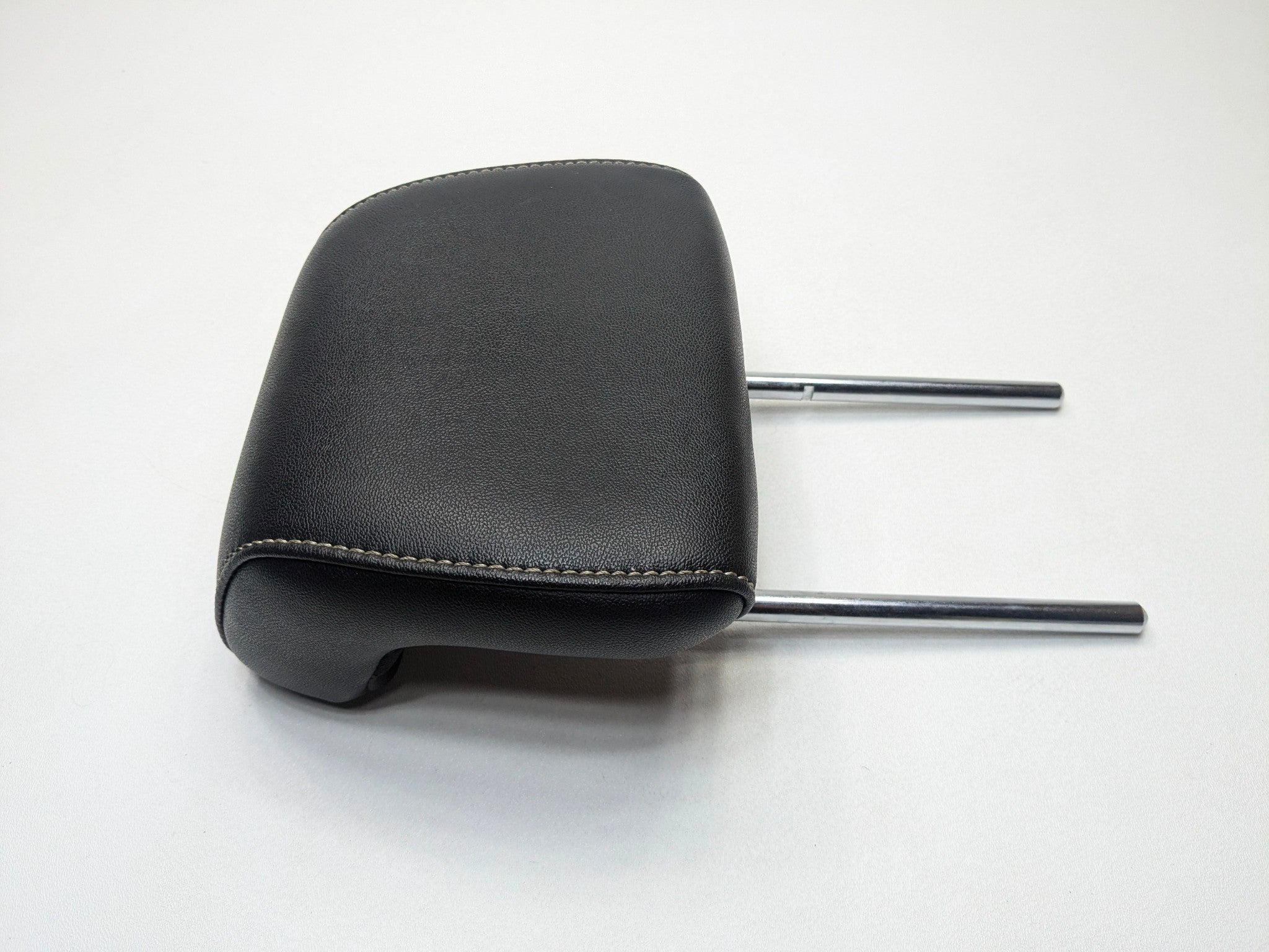 2009 - 2012 OEM FORD FLEX 2ND ROW RIGHT PASSENGER SIDE HEADREST BLACK