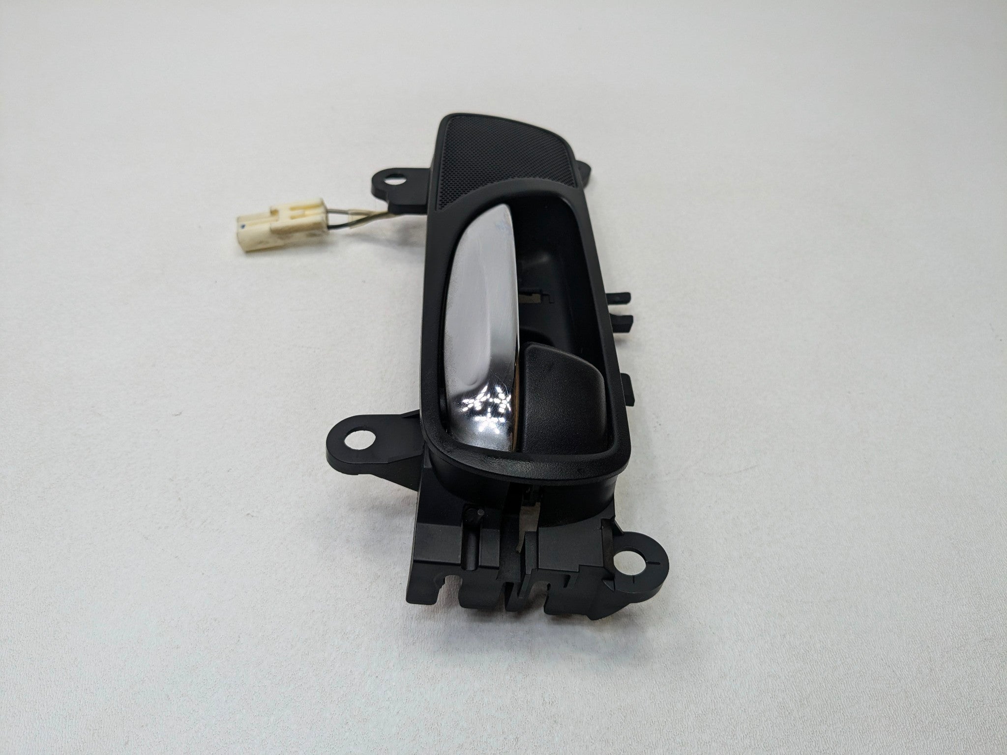 06 - 08 OEM LEXUS IS250 REAR RIGHT PASSENGER SIDE INTERIOR DOOR HANDLE CHROME