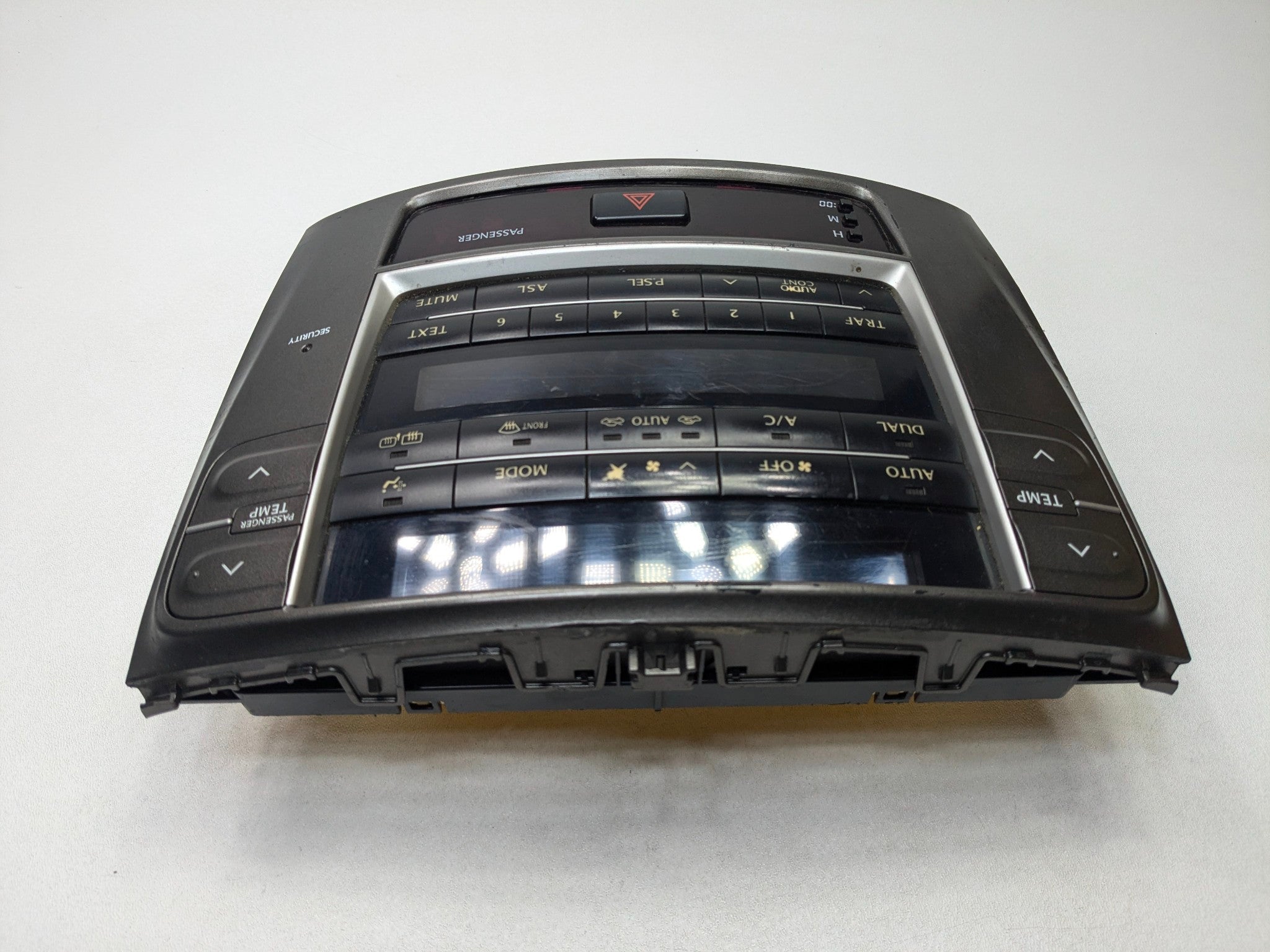 06 - 08 OEM LEXUS IS250 FRONT HEATER AC HEATER CLIMATE TEMPERATURE CONTROL UNIT