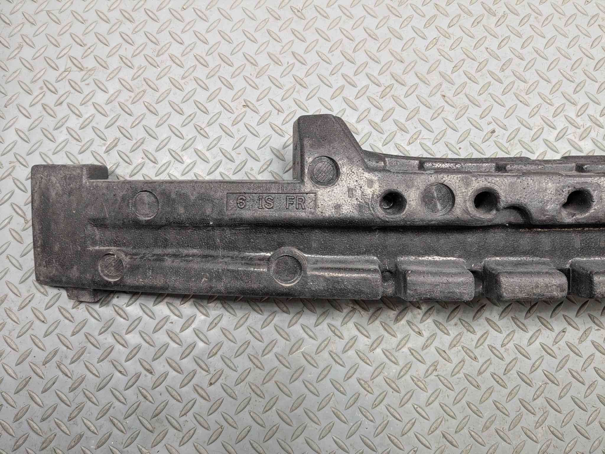 06 - 08 OEM LEXUS IS250 FRONT BUMPER REINFORCEMENT IMPACT ENERGY ABSORBER FOAM