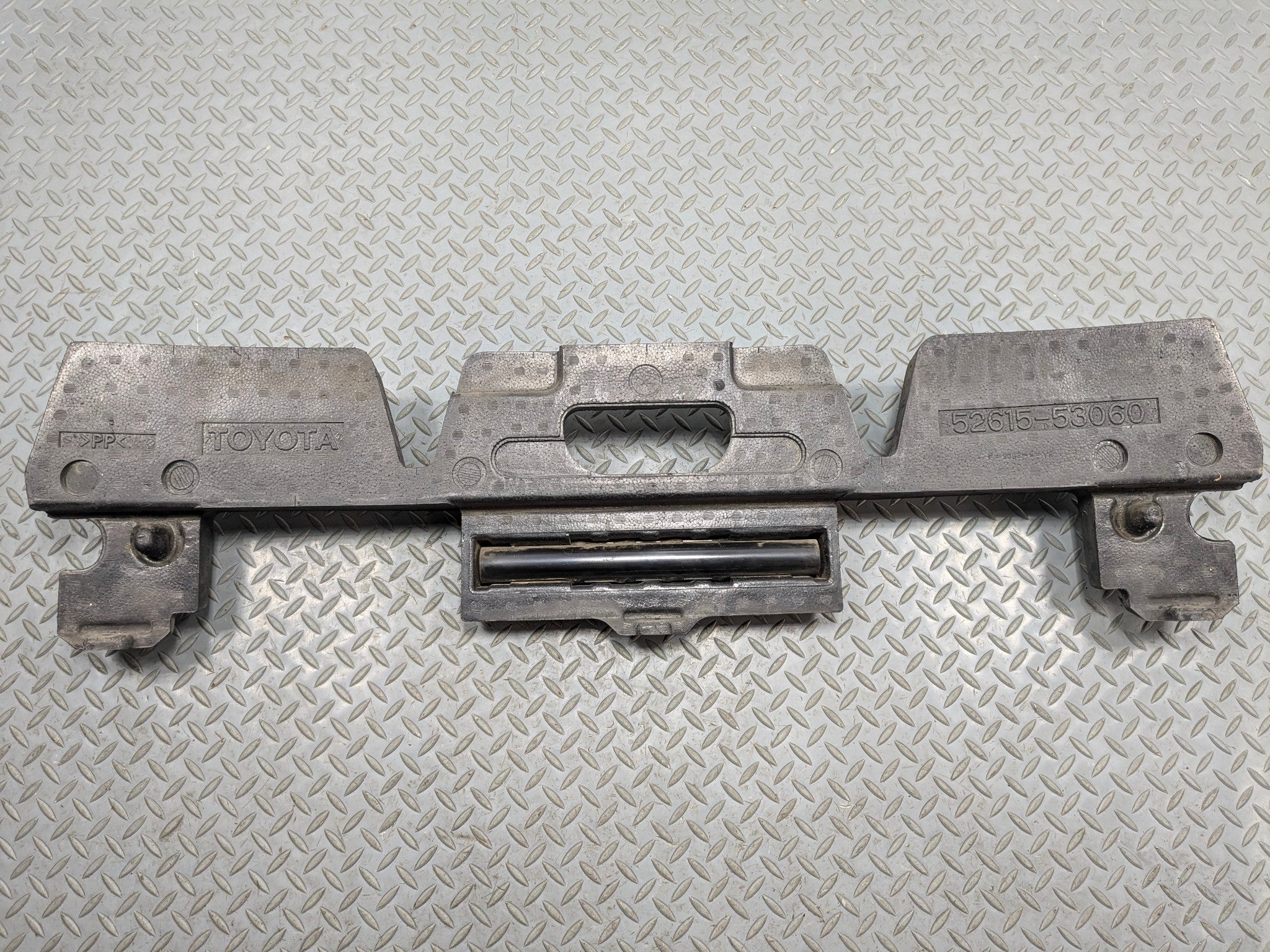 06 - 08 OEM LEXUS IS250 REAR BUMPER REINFORCEMENT IMPACT ENERGY ABSORBER FOAM