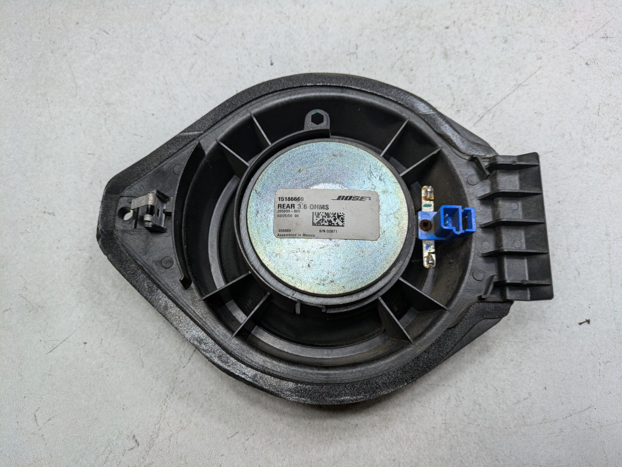 2008 - 2009 OEM CHEVROLET TAHOE HYBRID FRONT AND REAR AUDIO SPEAKER SET OF 6