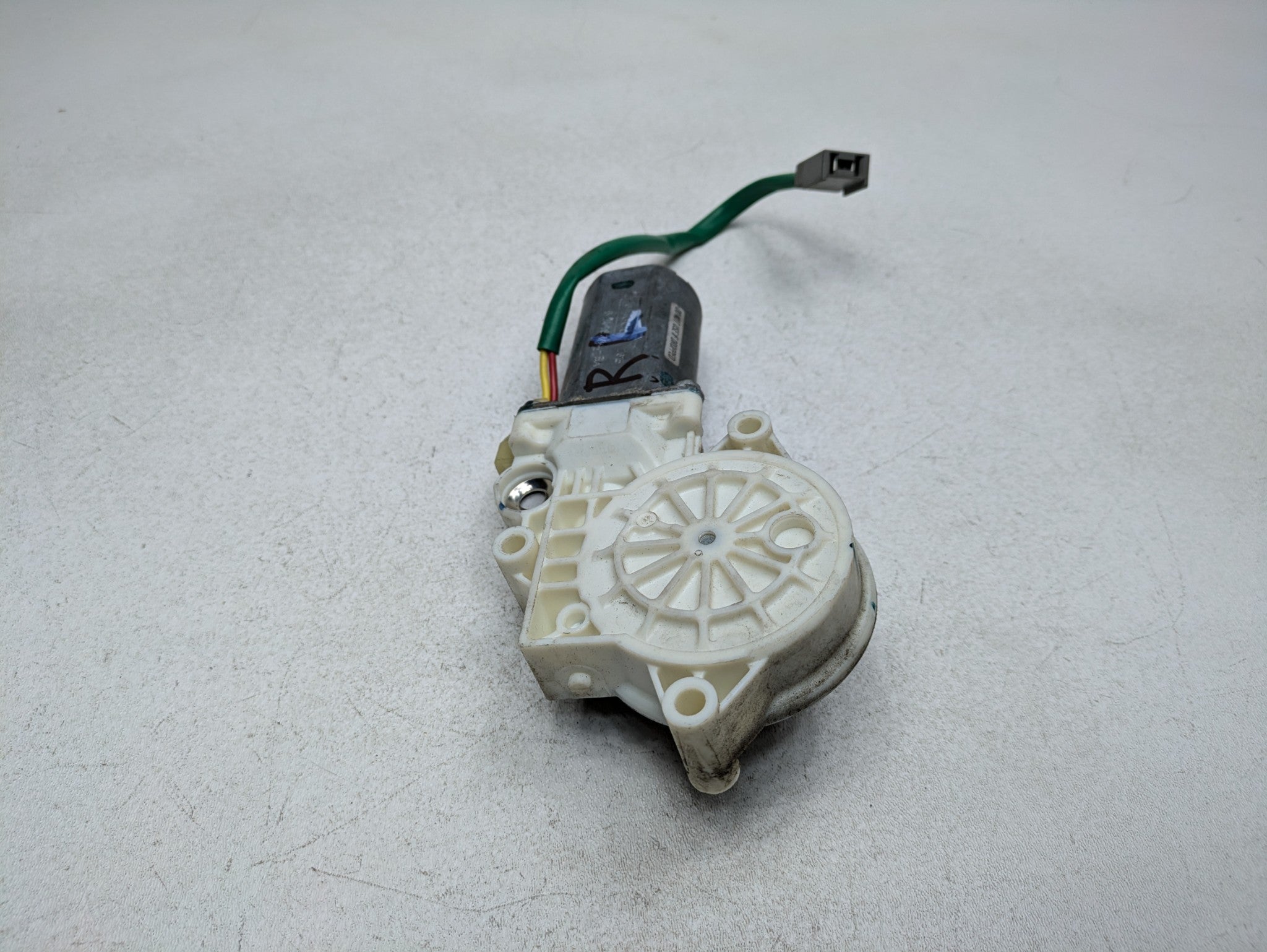 2006 - 2010 OEM FORD EXPLORER REAR LEFT DRIVER SIDE POWER WINDOW MOTOR