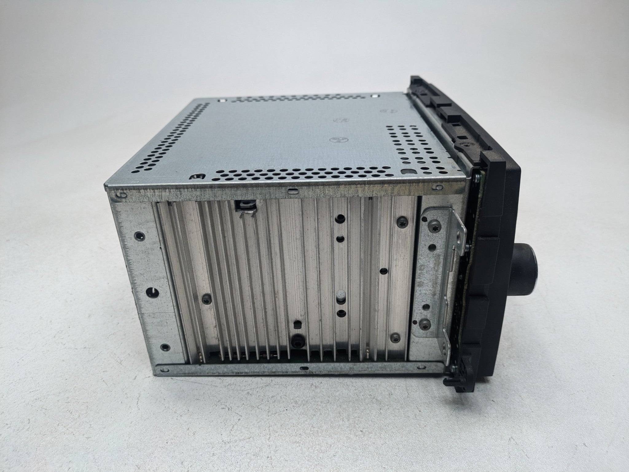 2006 - 2010 OEM FORD EXPLORER RADIO STEREO AM FM CD PLAYER RECEIVER