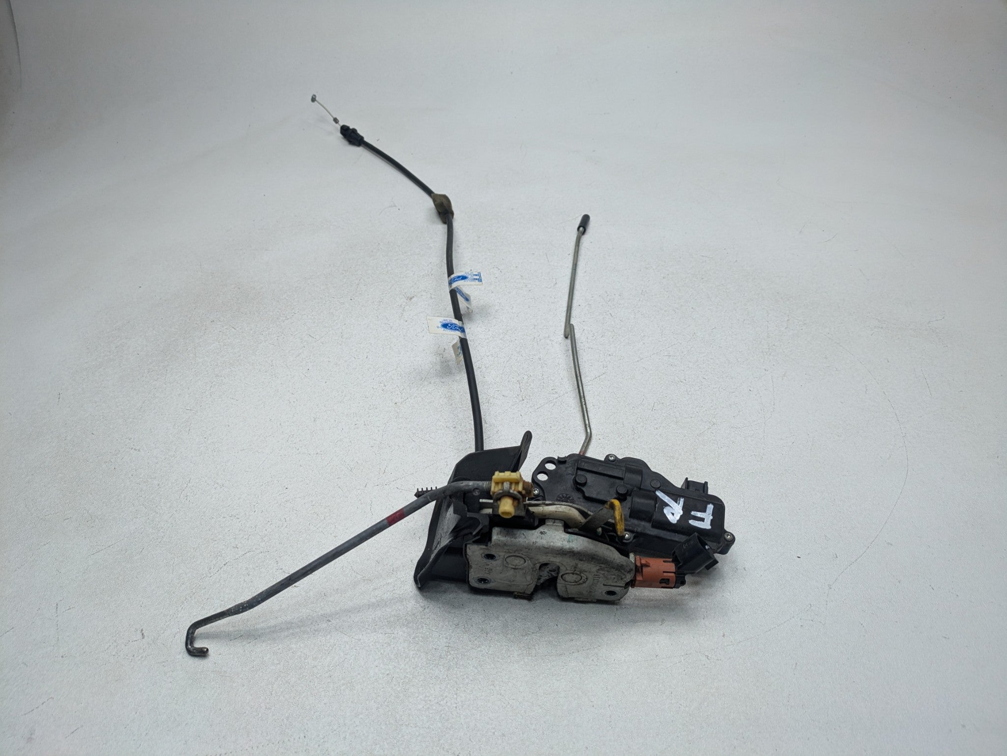 06 - 10 OEM FORD EXPLORER FRONT RIGHT PASSENGER SIDE DOOR LOCK LATCH ACTUATOR