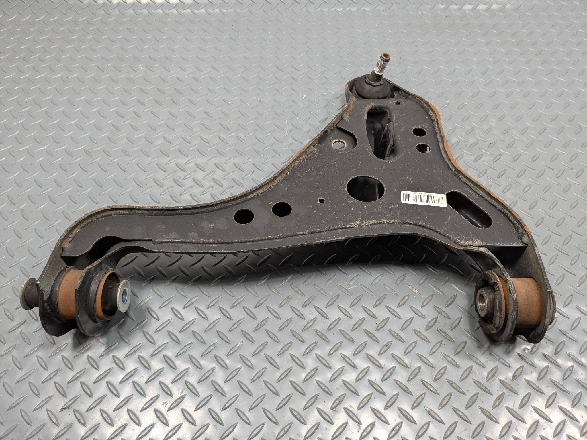 2006 - 2010 OEM FORD EXPLORER FRONT RIGHT SIDE SUSPENSION LOWER CONTROL ARM