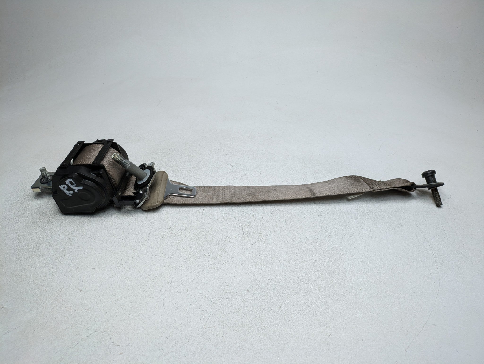 2006 - 2010 OEM FORD EXPLORER REAR RIGHT PASSENGER SIDE SEAT BELT RETRACTOR