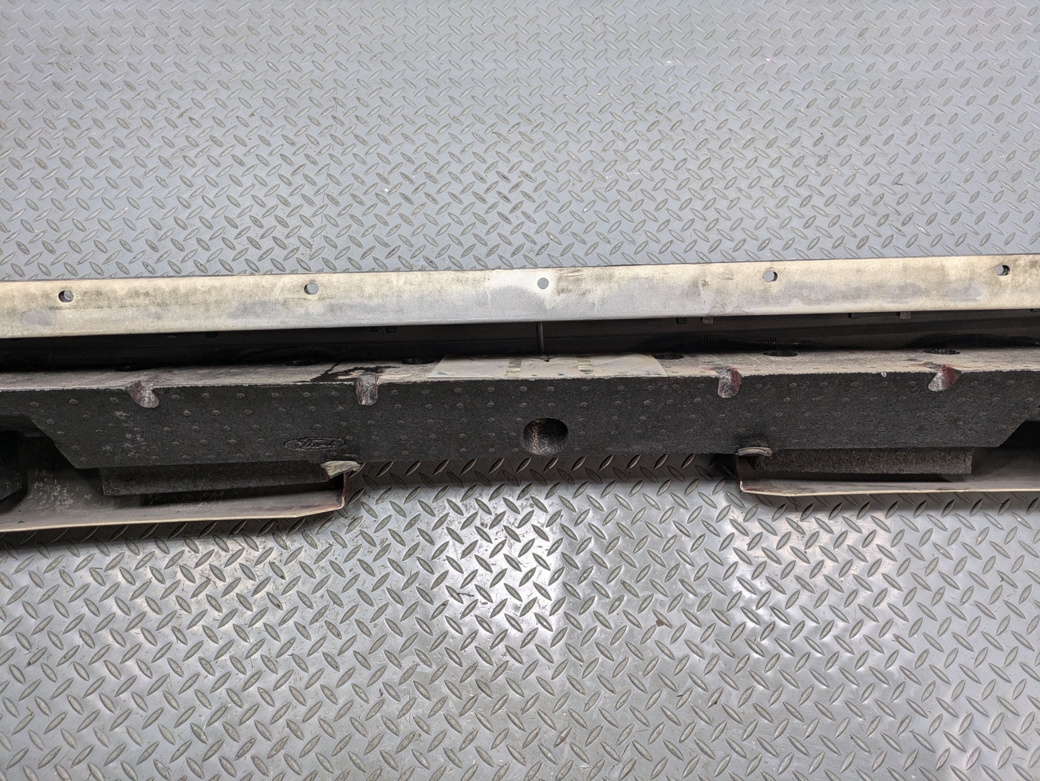 06 - 10 OEM FORD EXPLORER REAR BUMPER COVER PANEL ASSEMBLY EXCLUDING SPORT TRAC