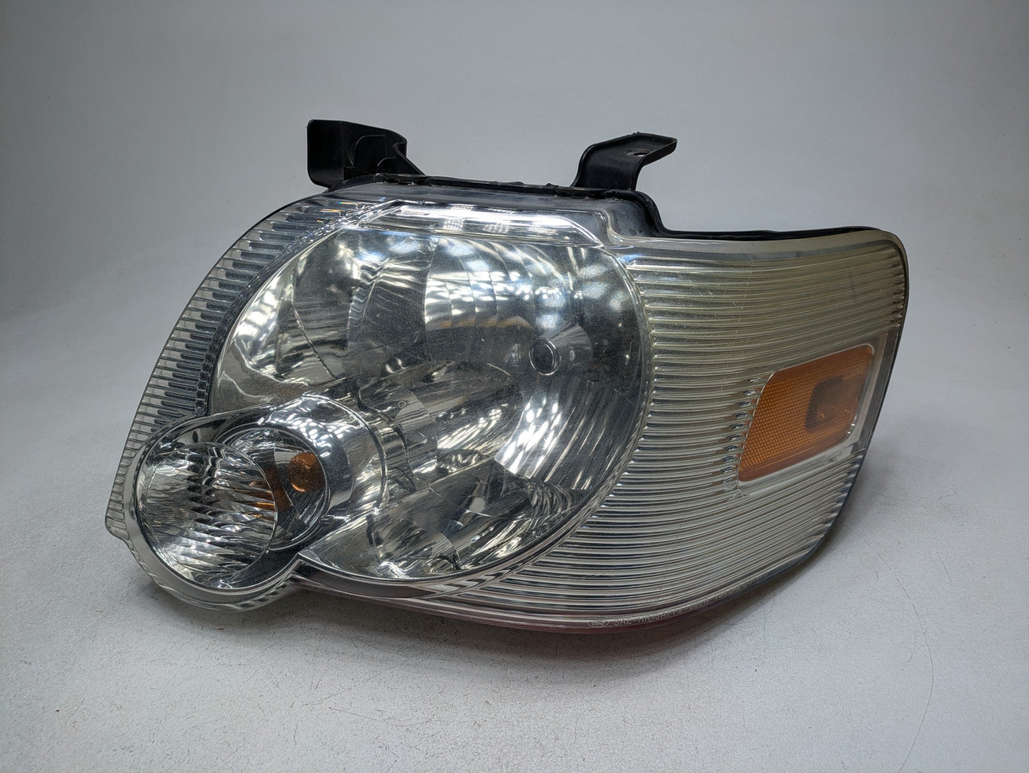 2006 - 2010 OEM FORD EXPLORER FRONT LEFT DRIVER SIDE HEADLAMP ASSEMBLY