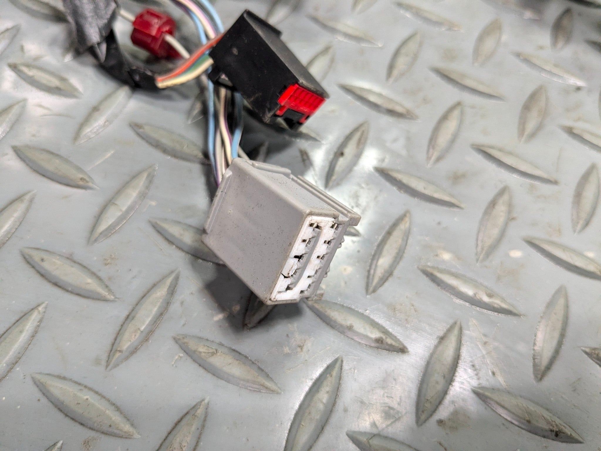 2006 - 2010 OEM FORD EXPLORER INTERIOR BODY WIRE HARNESS CABLE AND CONNECTOR