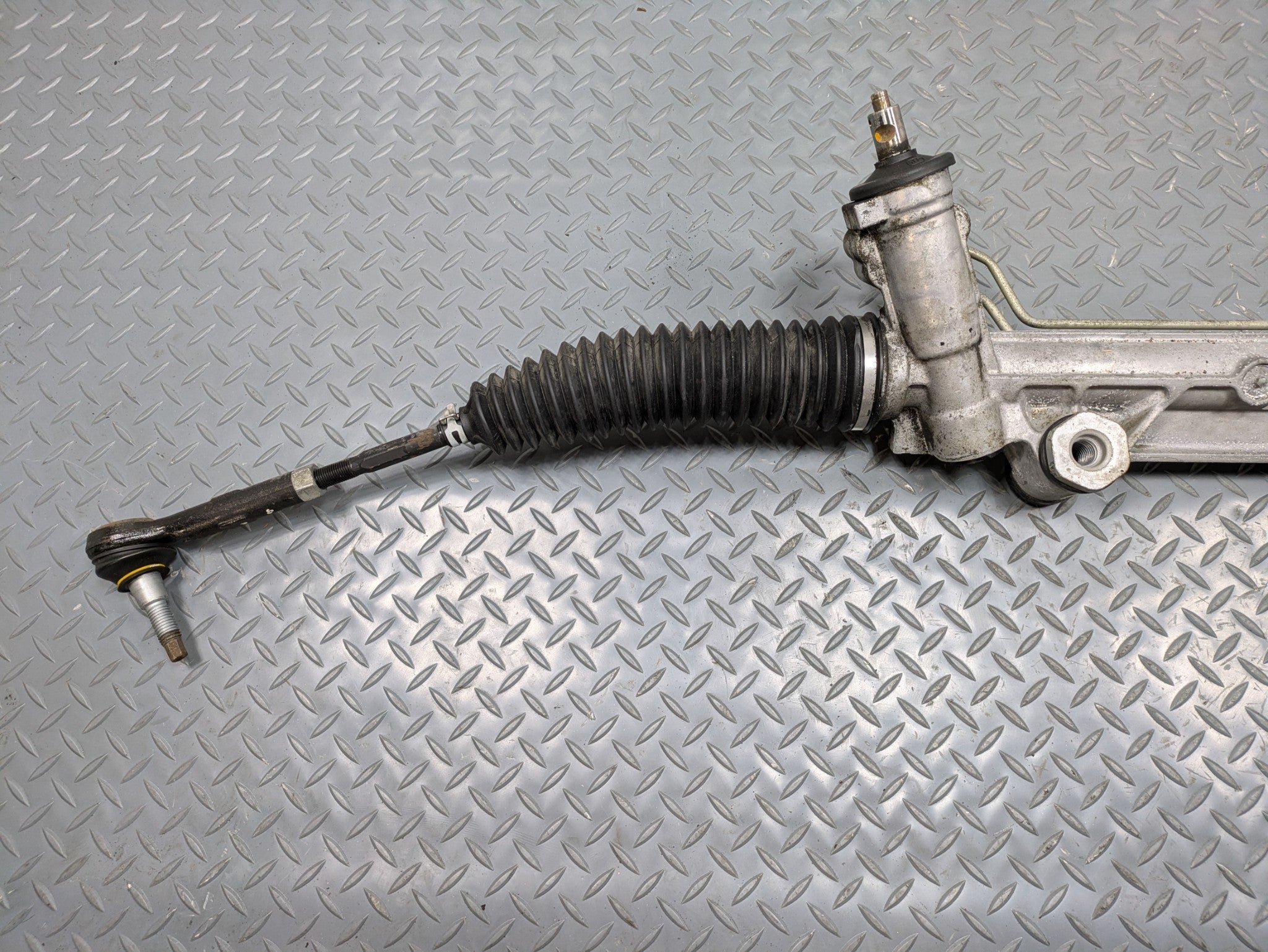 2006 - 2010 OEM FORD EXPLORER POWER STEERING GEAR RACK AND PINION ASSEMBLY