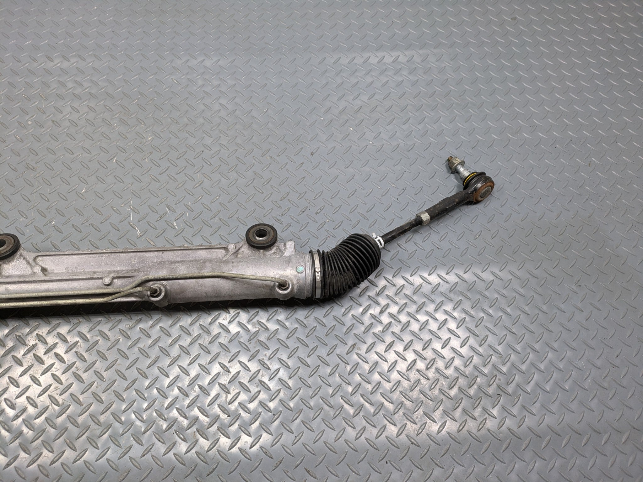 2006 - 2010 OEM FORD EXPLORER POWER STEERING GEAR RACK AND PINION ASSEMBLY