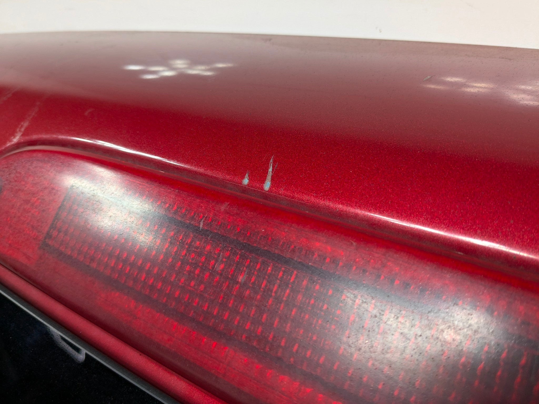 06 - 10 OEM FORD EXPLORER REAR TRUNK TAILGATE SHELL PANEL WITH GLASS ASSEMBLY