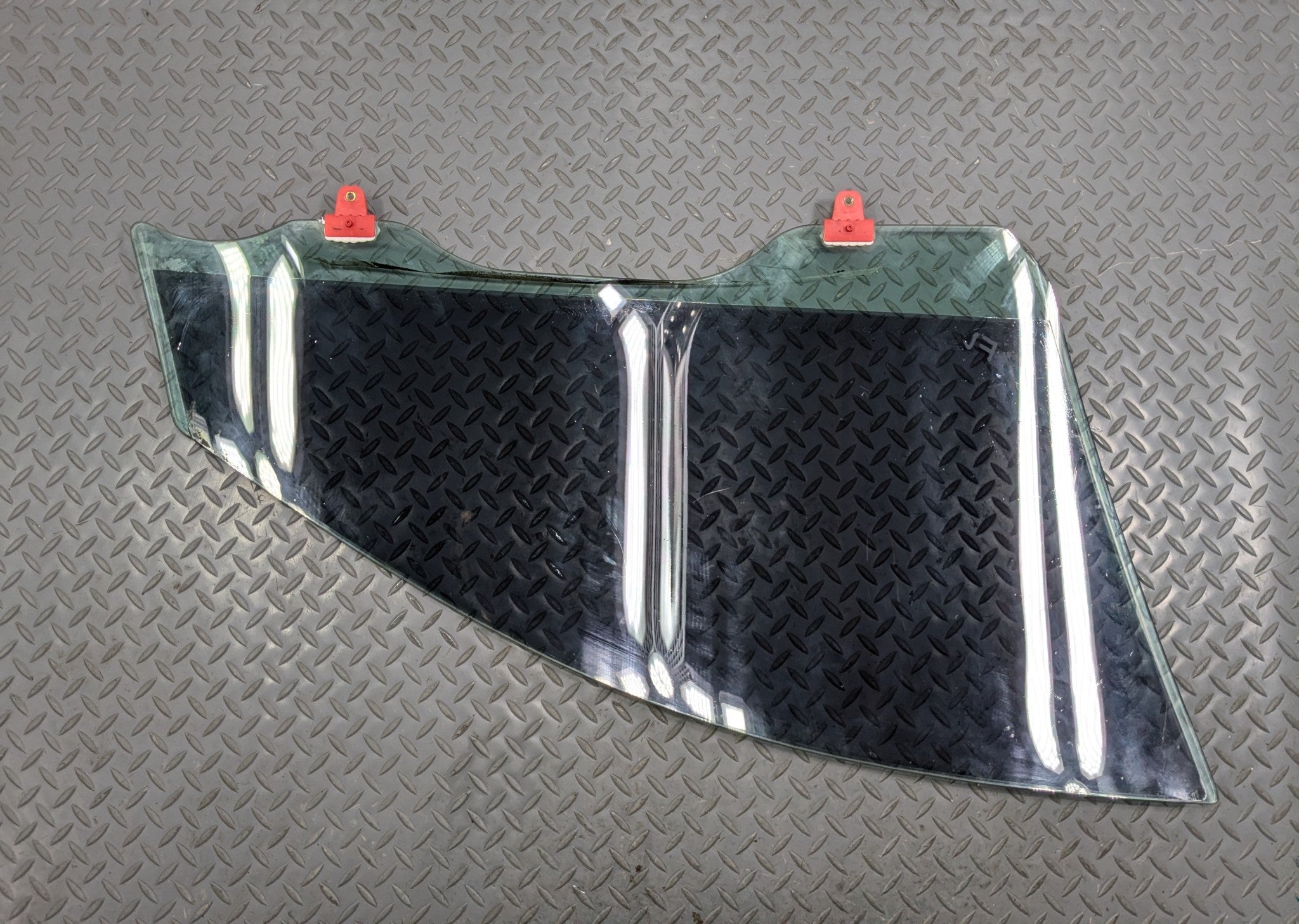 2004 - 2006 OEM NISSAN MAXIMA FRONT LEFT DRIVER SIDE DOOR WINDOW GLASS