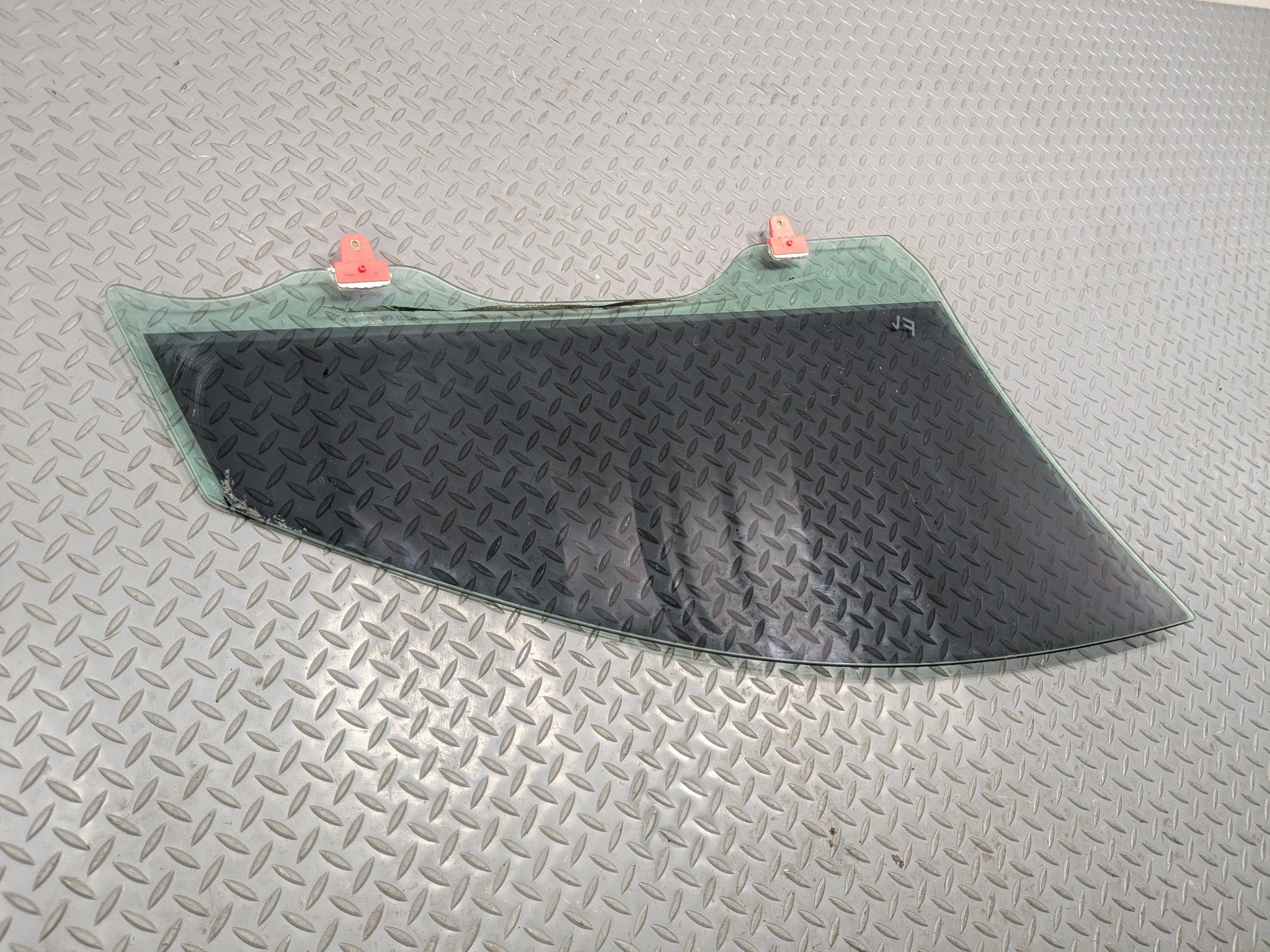 2004 - 2006 OEM NISSAN MAXIMA FRONT LEFT DRIVER SIDE DOOR WINDOW GLASS