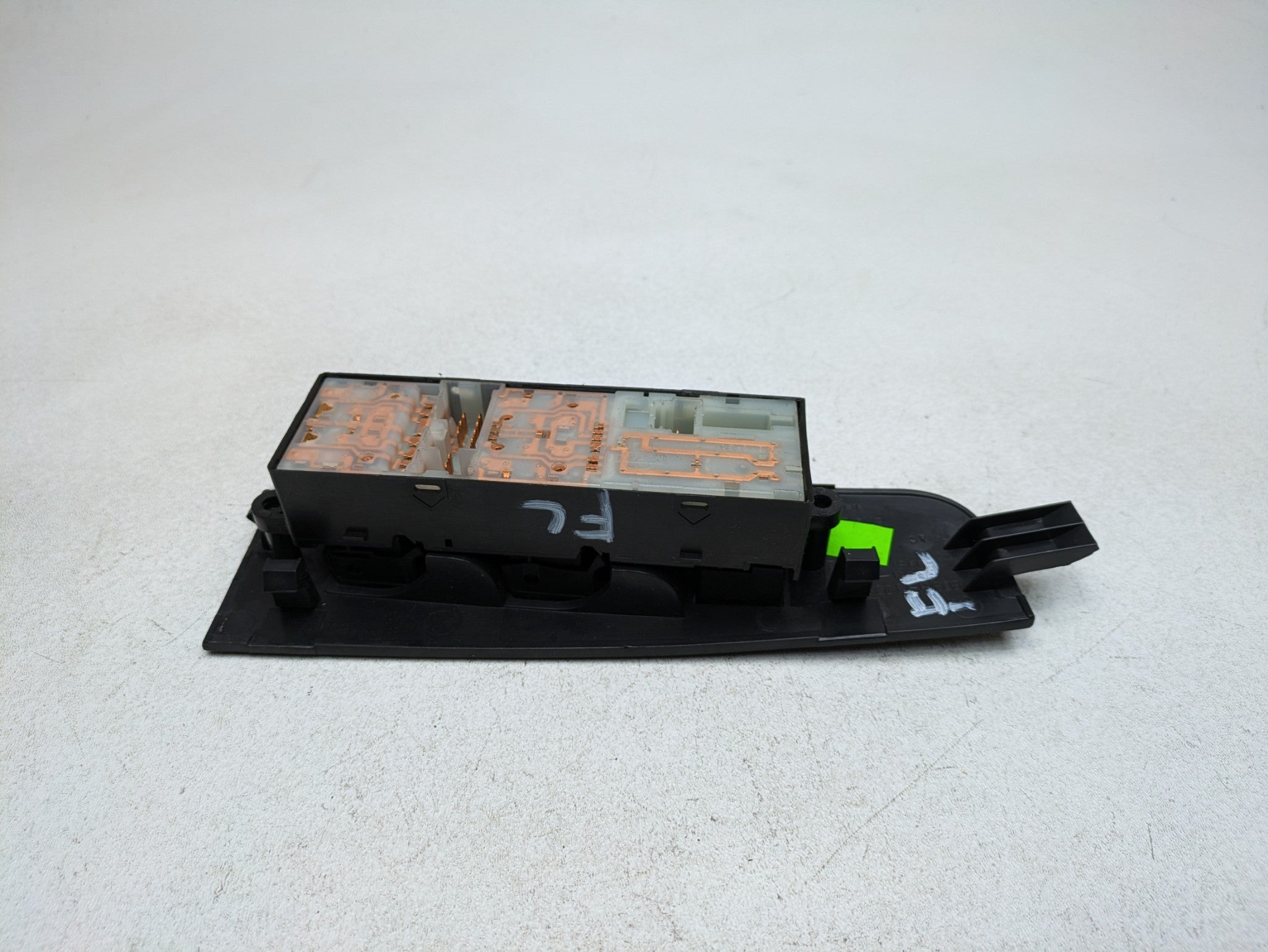 2004 - 2006 OEM NISSAN MAXIMA FRONT LEFT DRIVER SIDE DOOR CONTROL SWITCH PANEL