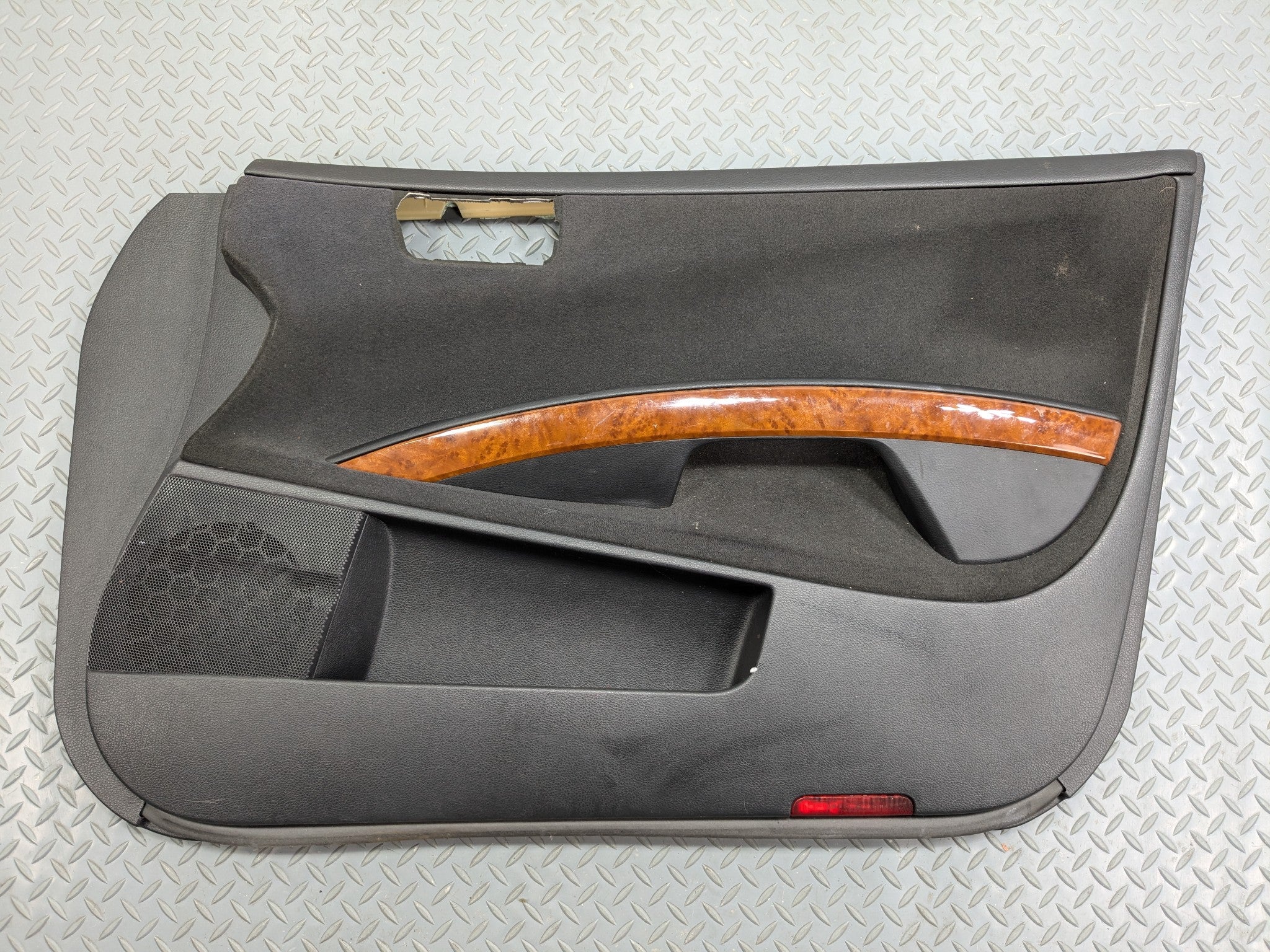 2004 - 2006 OEM NISSAN MAXIMA FRONT RIGHT SIDE INTERIOR DOOR TRIM PANEL BLACK