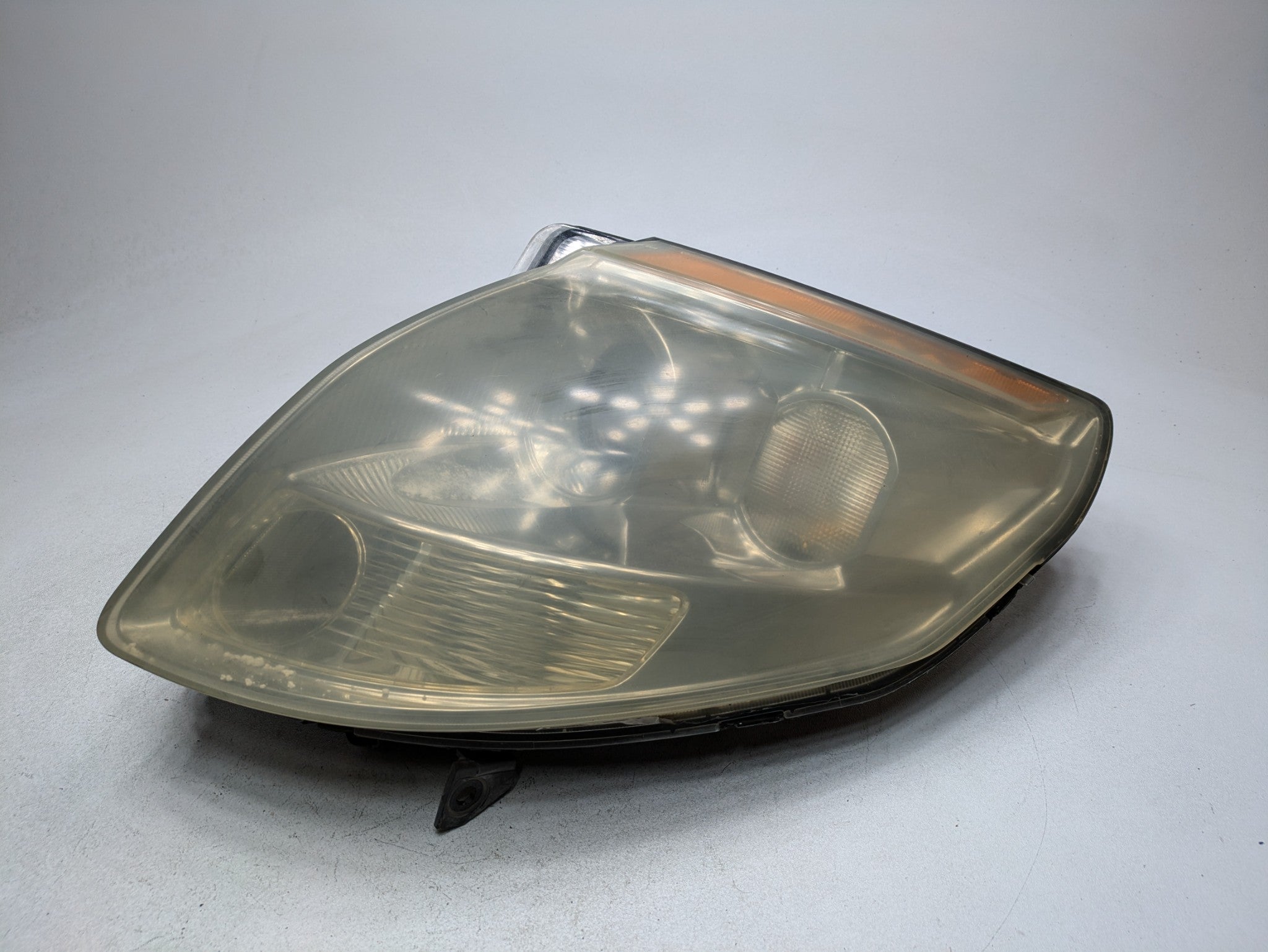 2004 - 2006 OEM NISSAN MAXIMA FRONT RIGHT PASSENGER SIDE HEADLAMP ASSEMBLY
