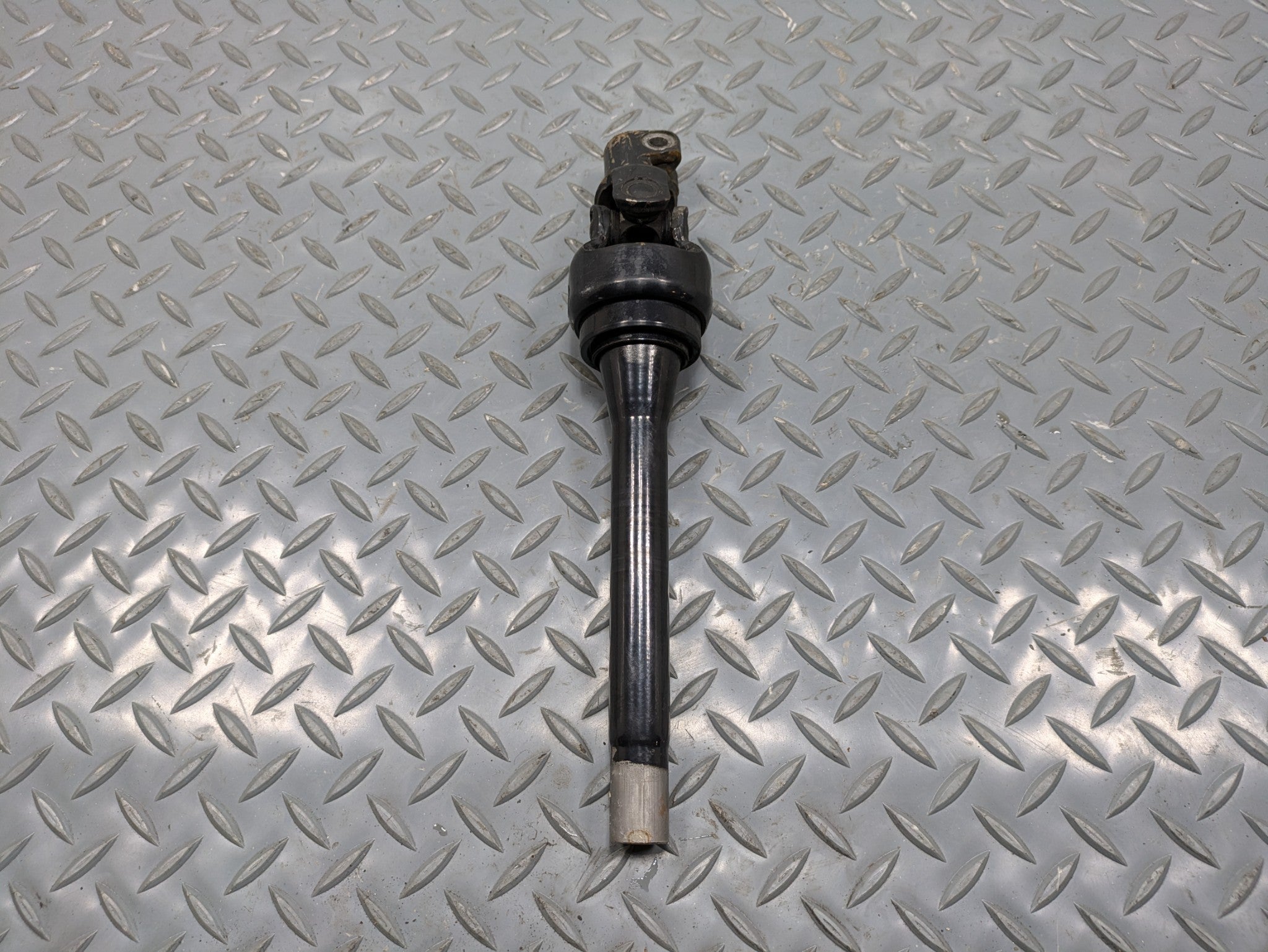 2004 - 2006 OEM NISSAN MAXIMA STEERING COLUMN LOWER UNIVERSAL JOINT SHAFT