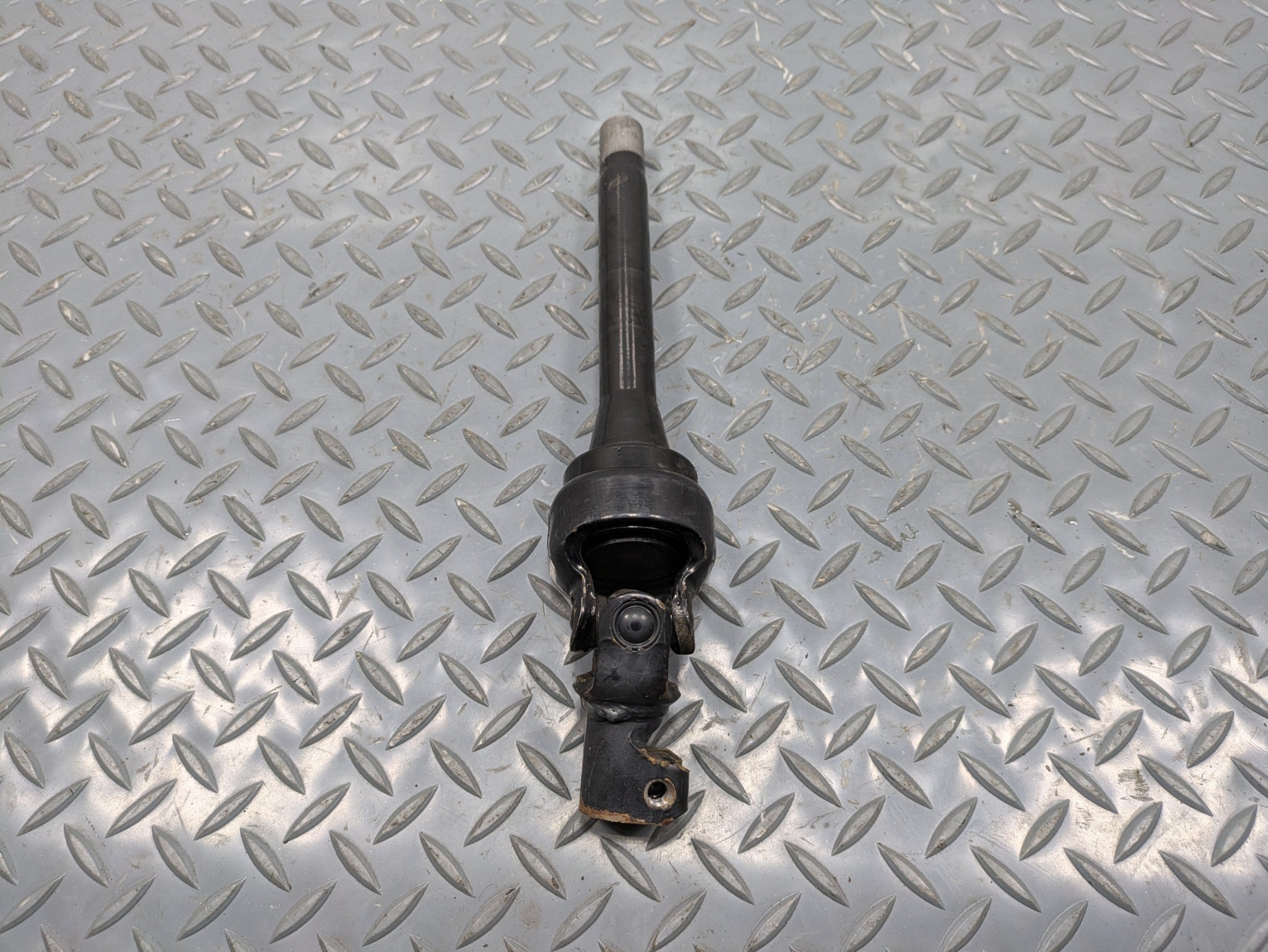2004 - 2006 OEM NISSAN MAXIMA STEERING COLUMN LOWER UNIVERSAL JOINT SHAFT