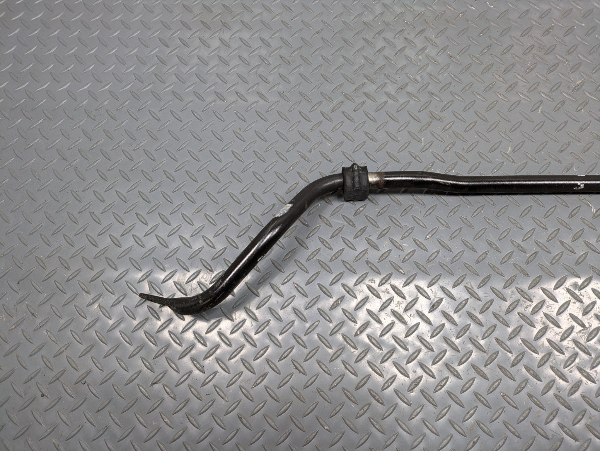 2004 - 2006 OEM NISSAN MAXIMA REAR SUSPENSION STABILIZER ANTI ROLL SWAY BAR