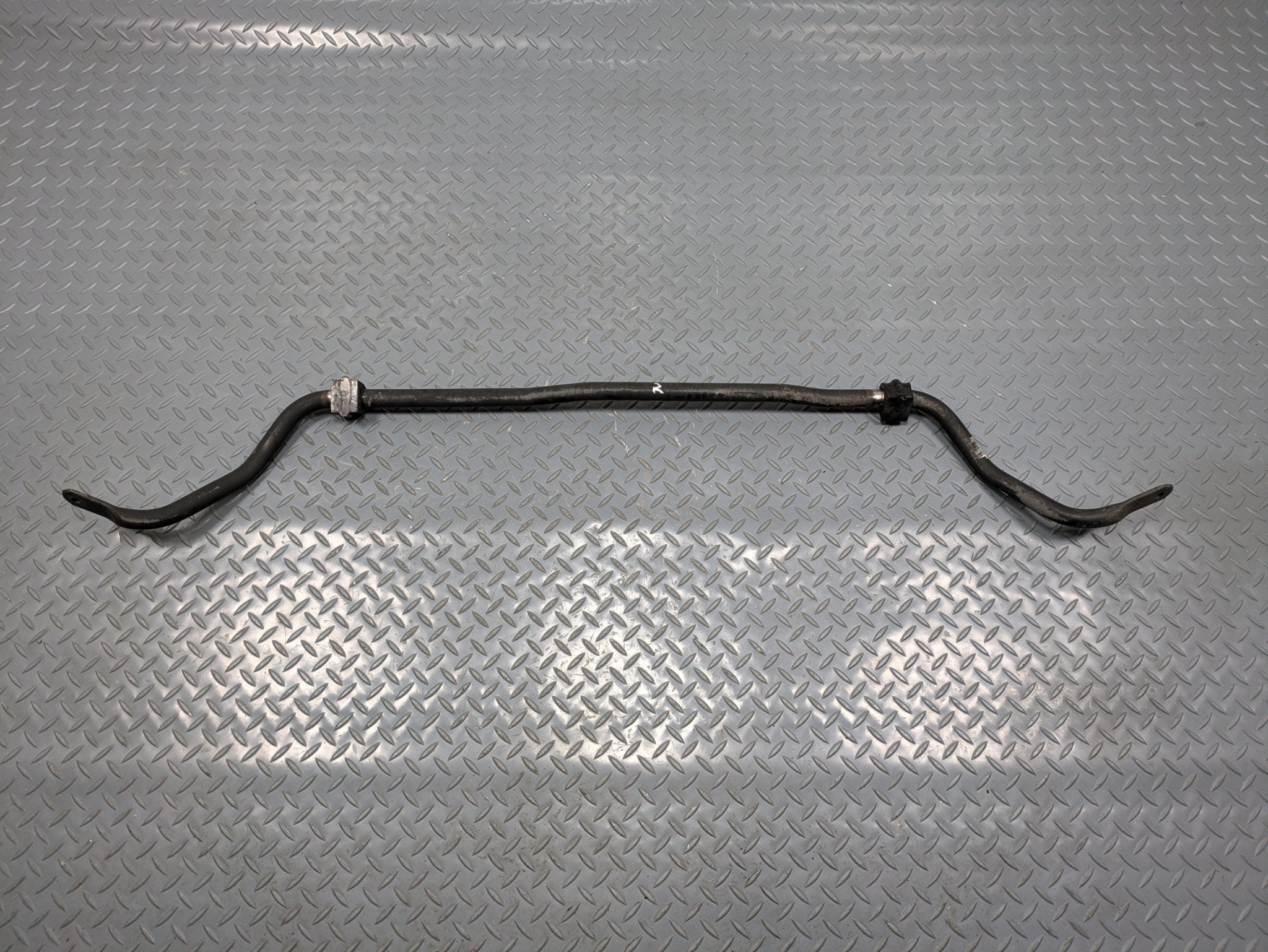 2004 - 2006 OEM NISSAN MAXIMA REAR SUSPENSION STABILIZER ANTI ROLL SWAY BAR