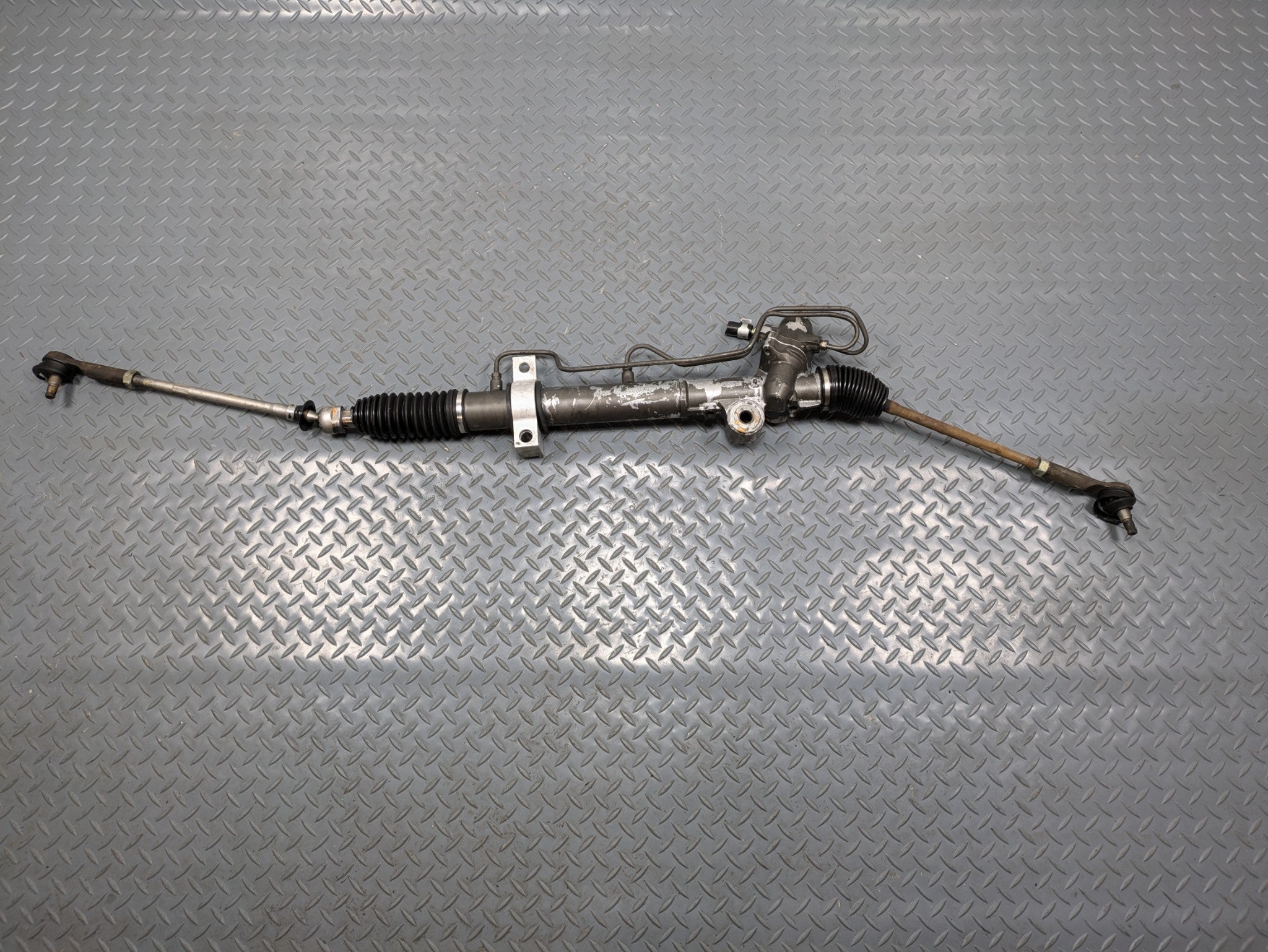 2004 - 2006 OEM NISSAN MAXIMA POWER STEERING GEAR RACK AND PINION ASSEMBLY
