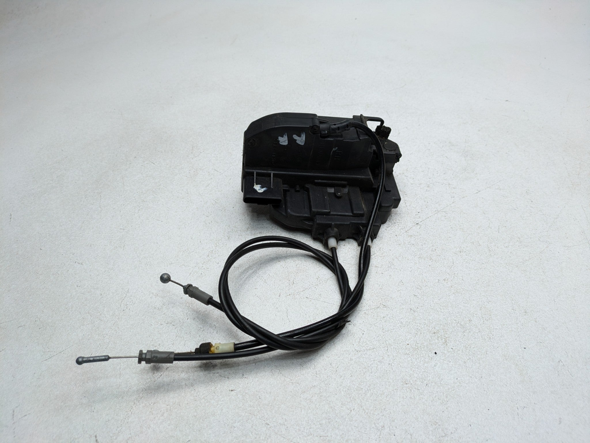 2004 - 2006 OEM NISSAN MAXIMA REAR RIGHT PASSENGER SIDE DOOR LOCK LATCH ACTUATOR