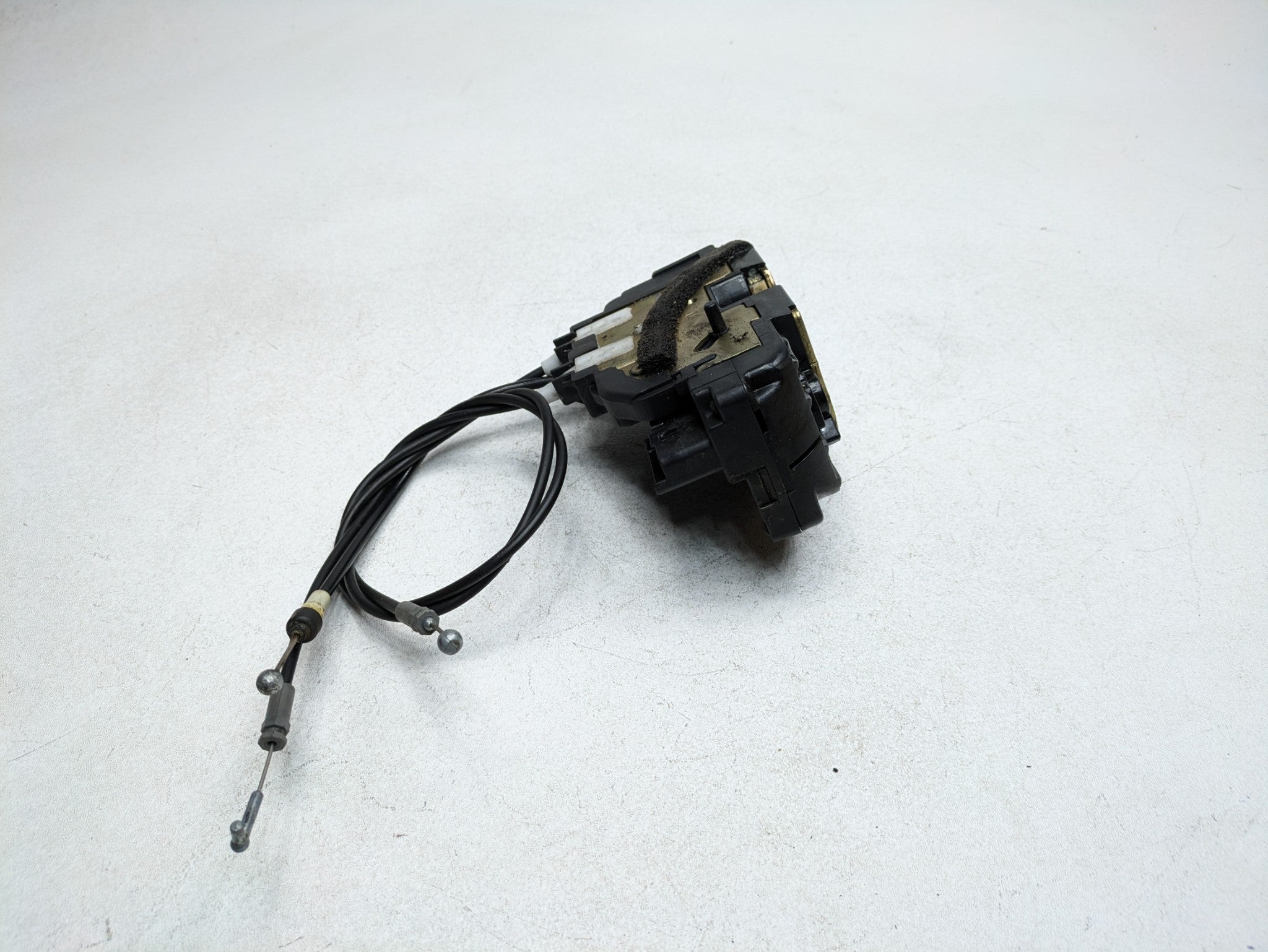 2004 - 2006 OEM NISSAN MAXIMA REAR RIGHT PASSENGER SIDE DOOR LOCK LATCH ACTUATOR