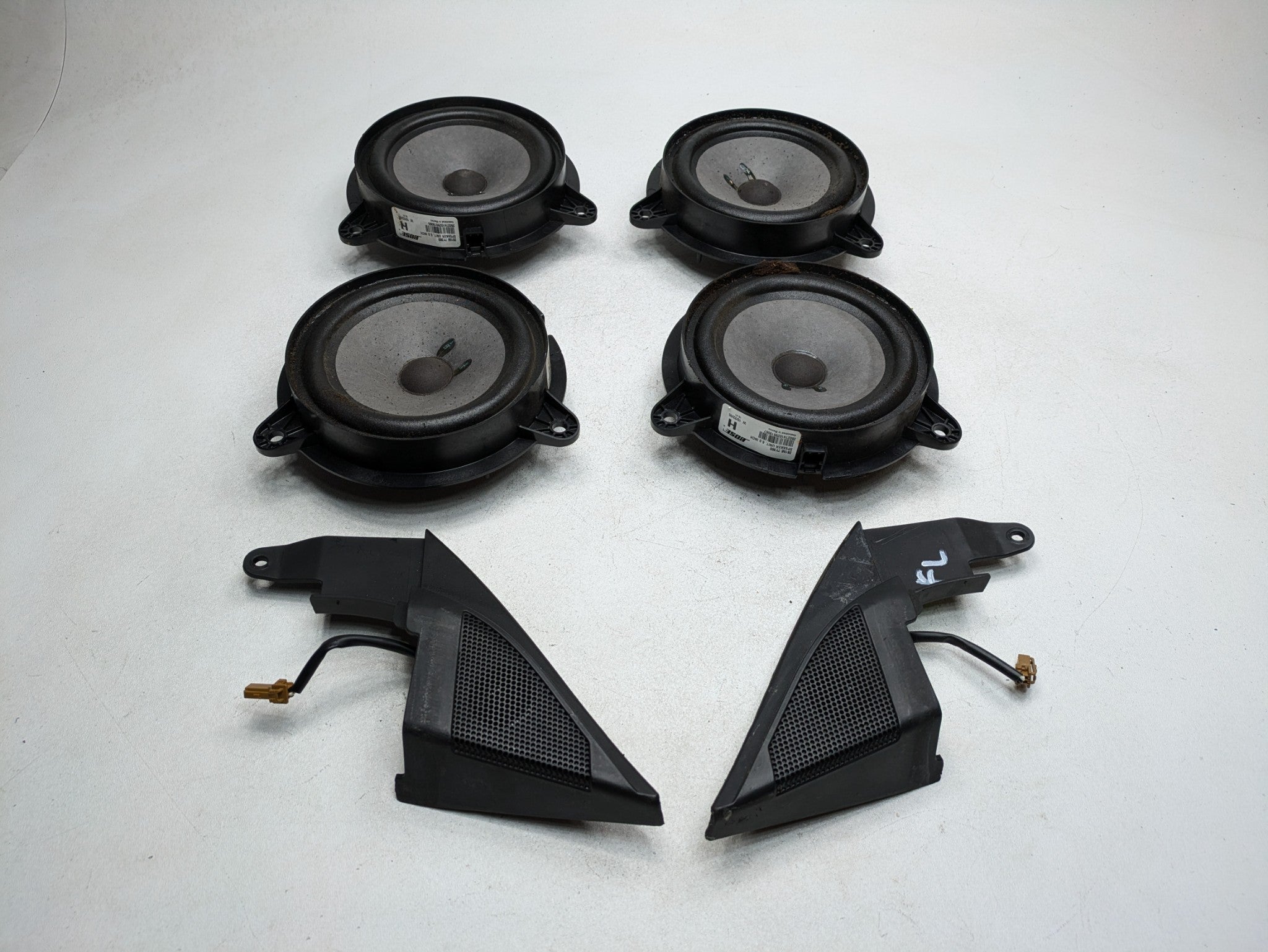 2004 - 2006 OEM NISSAN MAXIMA FRONT REAR LEFT AND RIGHT SIDE DOOR SPEAKER SET