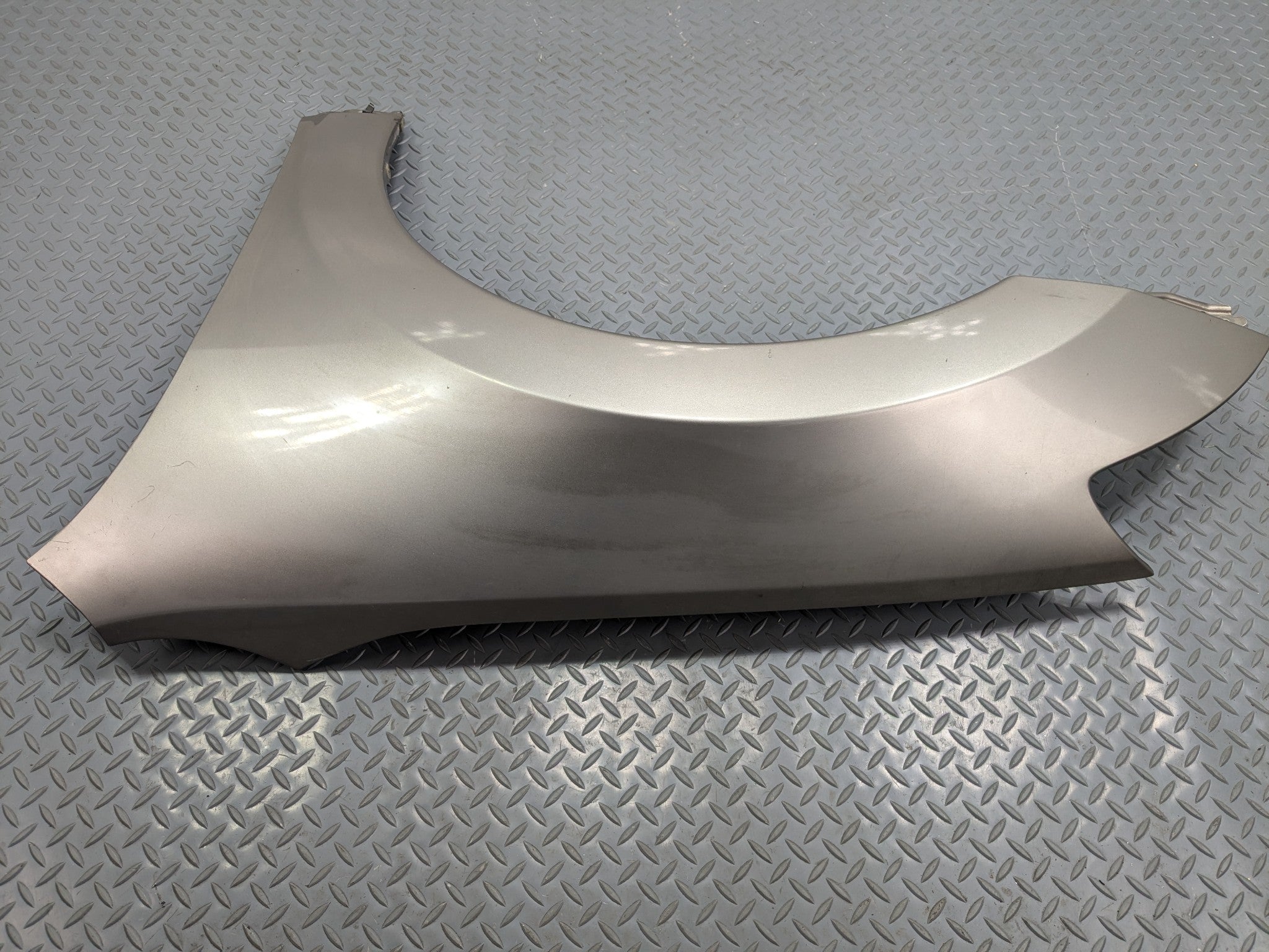 2004 - 2006 OEM NISSAN MAXIMA FRONT LEFT DRIVER SIDE FENDER COVER PANEL ASSEMBLY