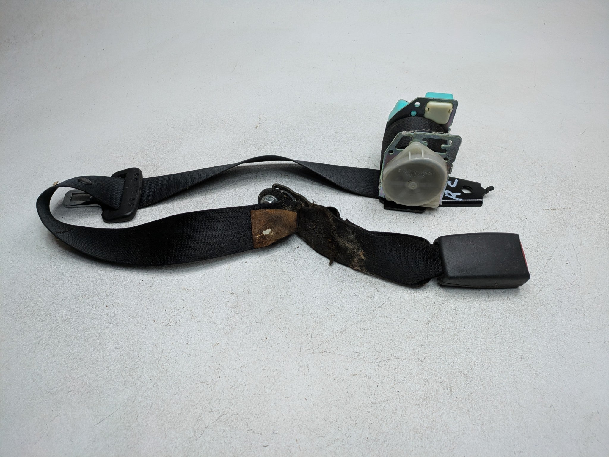 2004 - 2006 OEM NISSAN MAXIMA REAR CENTER SEAT BELT RETRACTOR WITH BUCKLE BLACK