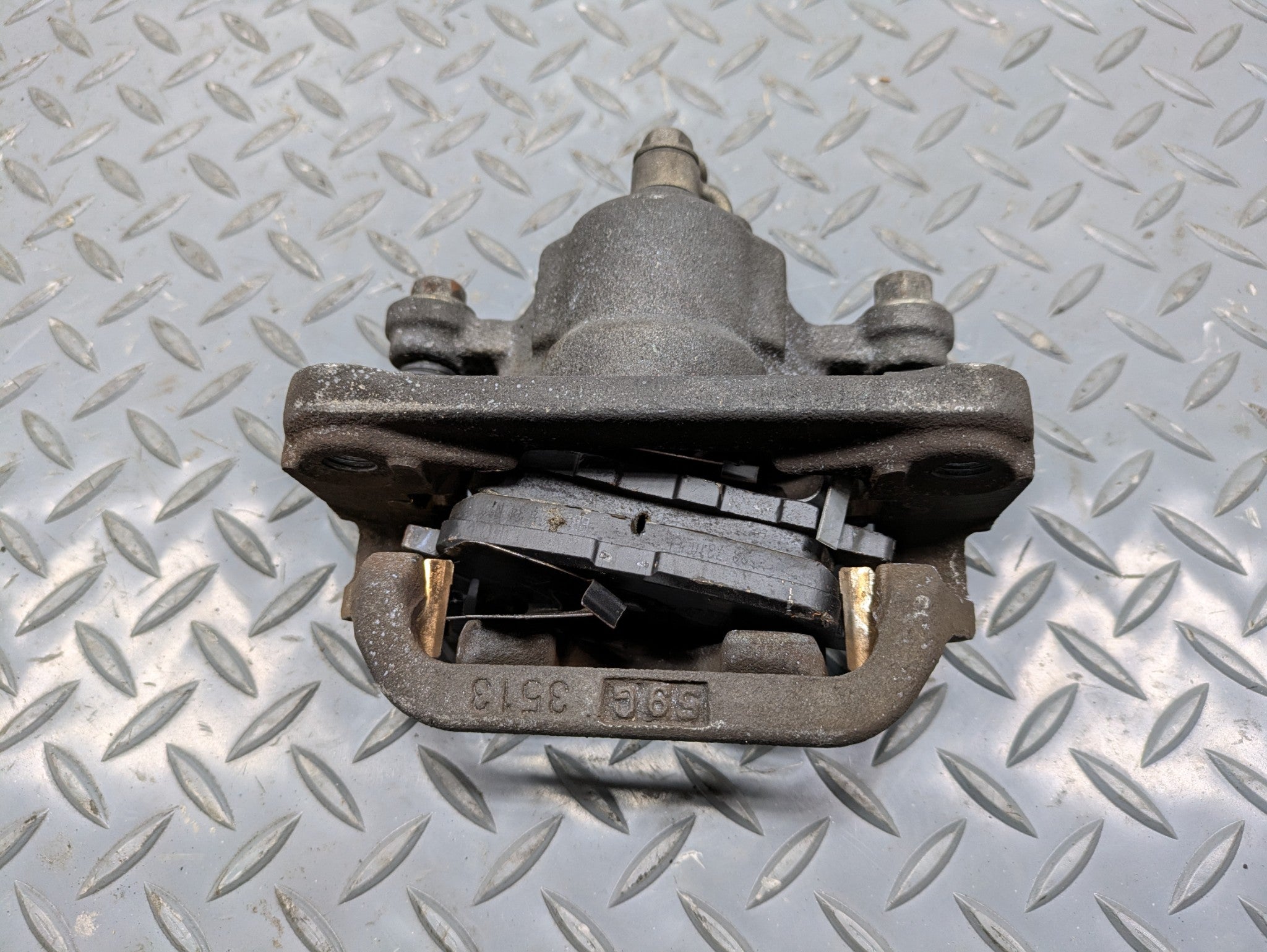 2004 - 2006 OEM NISSAN MAXIMA REAR RIGHT PASSENGER SIDE BRAKE CALIPER ASSEMBLY
